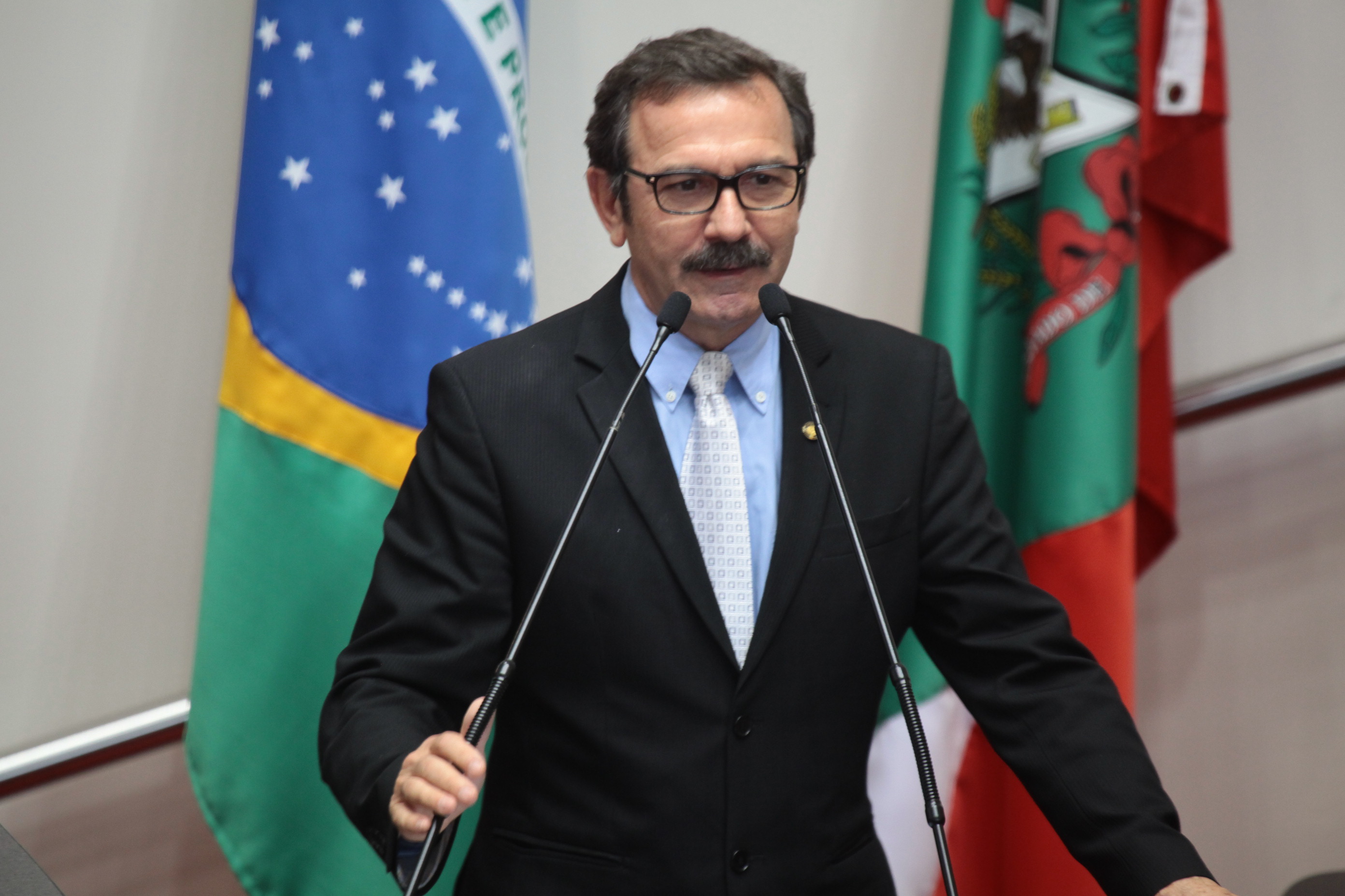 Deputado Serafim Venzon (PSDB). Sessão Ordinária - Plenário Osni Régis. Foto: Miriam Zomer/ Agência AL