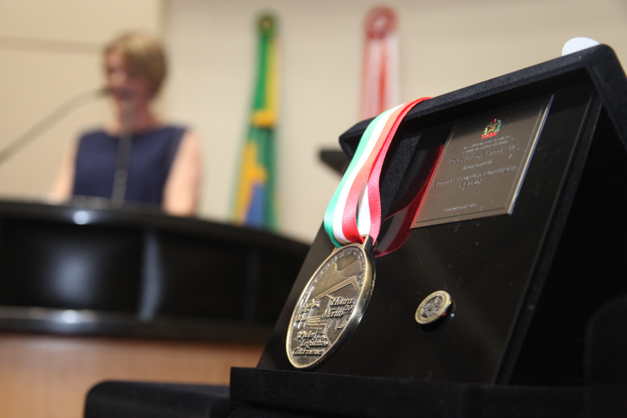Assembleia entrega Comenda do Legislativo Catarinense