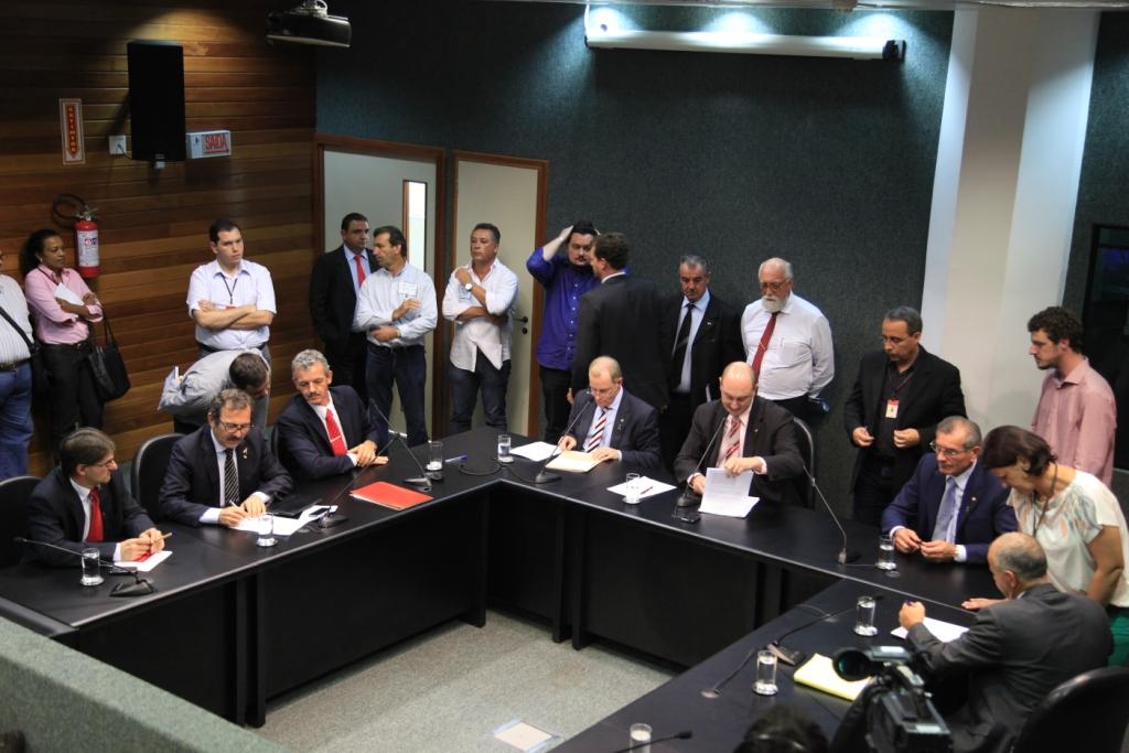 Reunião Extraordinária da Comissão de Constituição e Justiça - Foto: Carlos Kilian/Agencia AL