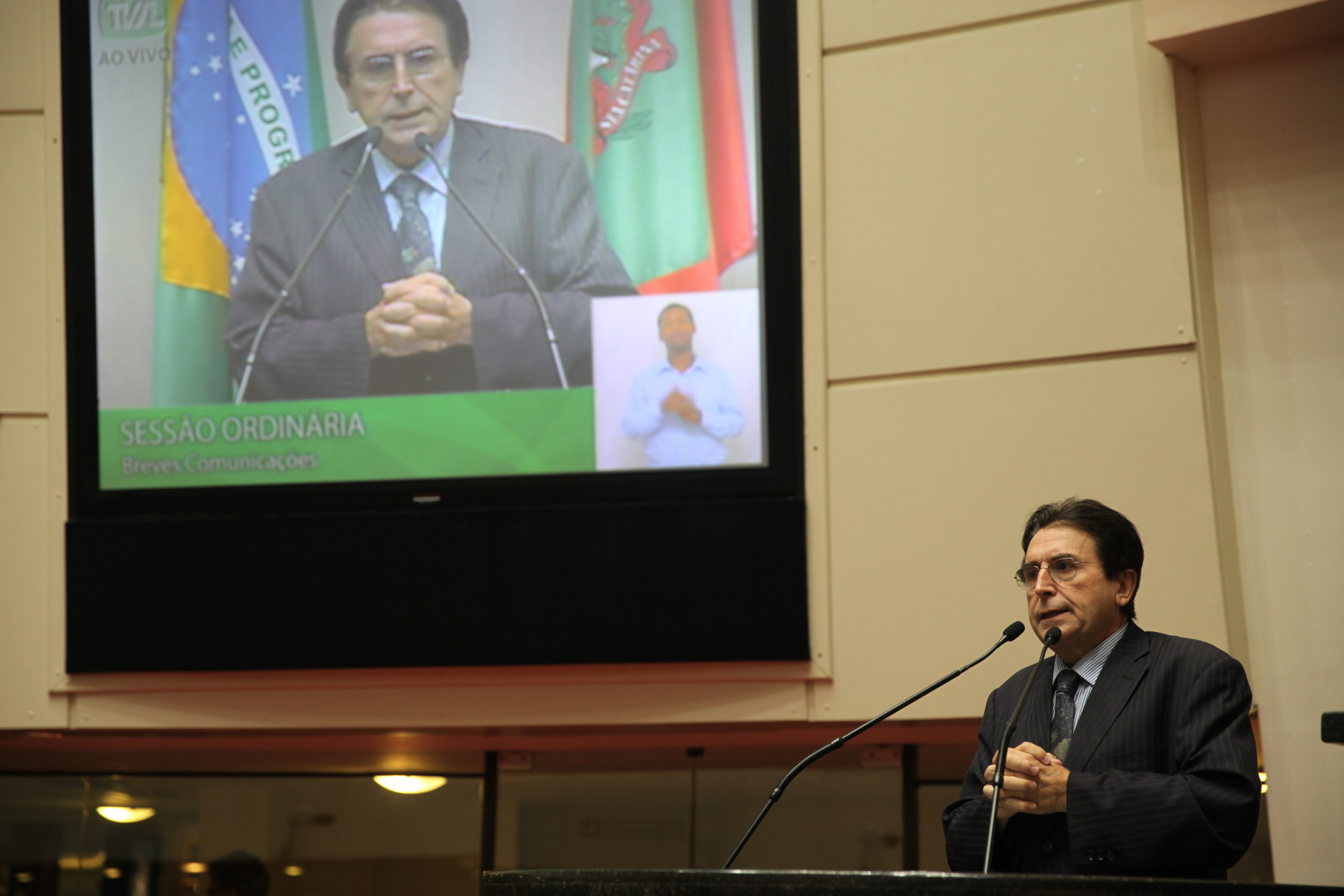 Sessão Ordinária - Deputado: Antonio Aguiar (PMDB) - Lucas Gabriel Diniz / Agência AL