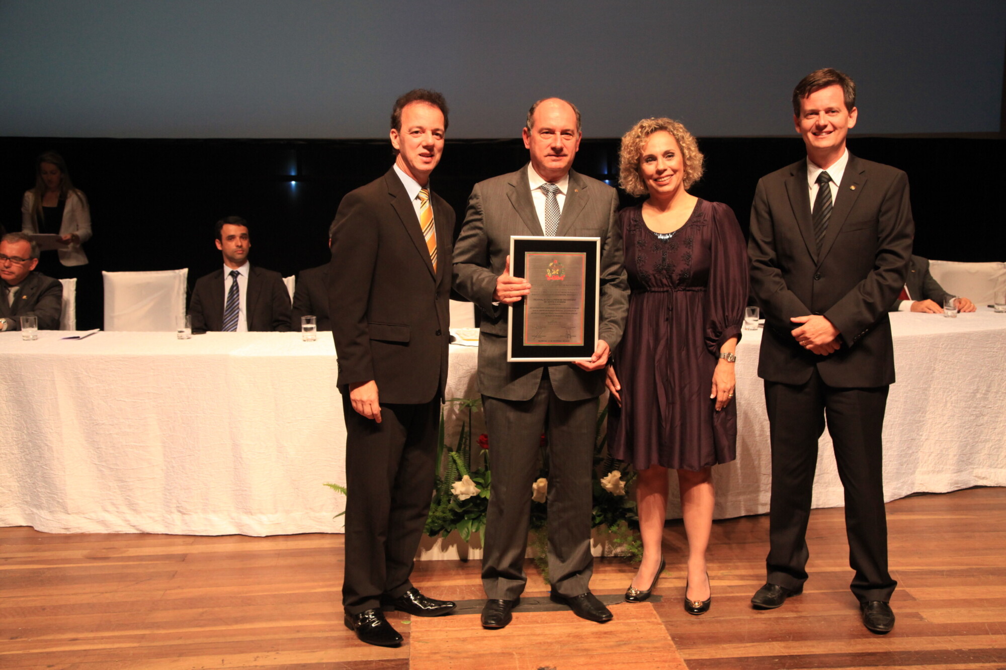 Sessão Solene em homenagem aos 50 anos de fundação do Sindilojas, Sindicato do Comércio Varejista de Blumenau e Região. Foto: Miriam Zomer/Agência AL