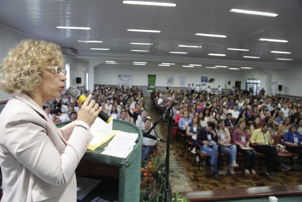 Seminário Catarinense de D esenvolvimento Social Deputada Ana Paula Lima (PT)  Foto Carlos Kilian/Agencia AL