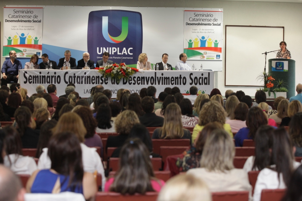 Seminário Catarinense  de Desnvolvimento Social   Palestra da Ministra Tereza Campello   Foto Carlos Kilian/Agencia AL