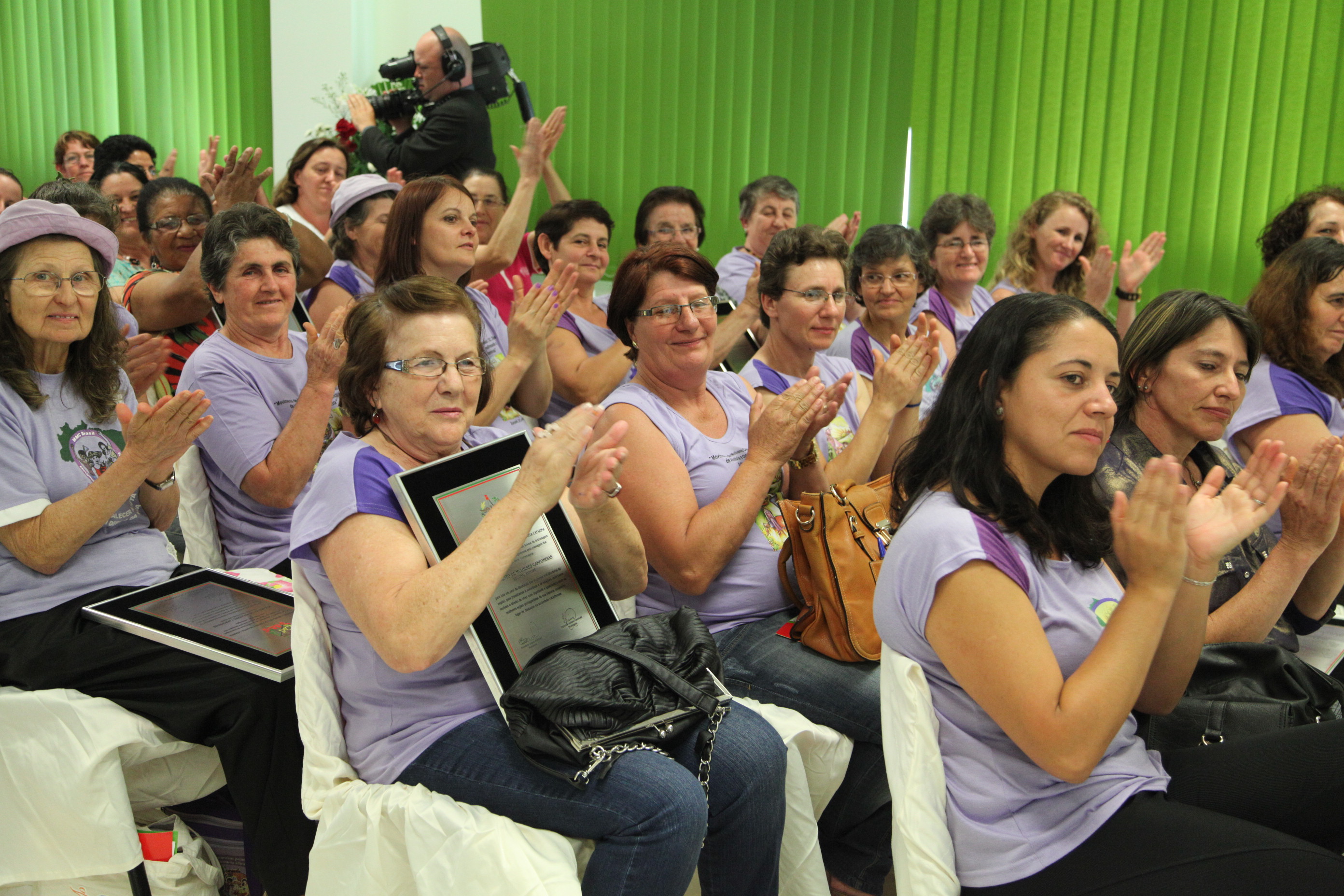 Sessão Solene em Homenagem ao Movimento de Mulheres Camponesas