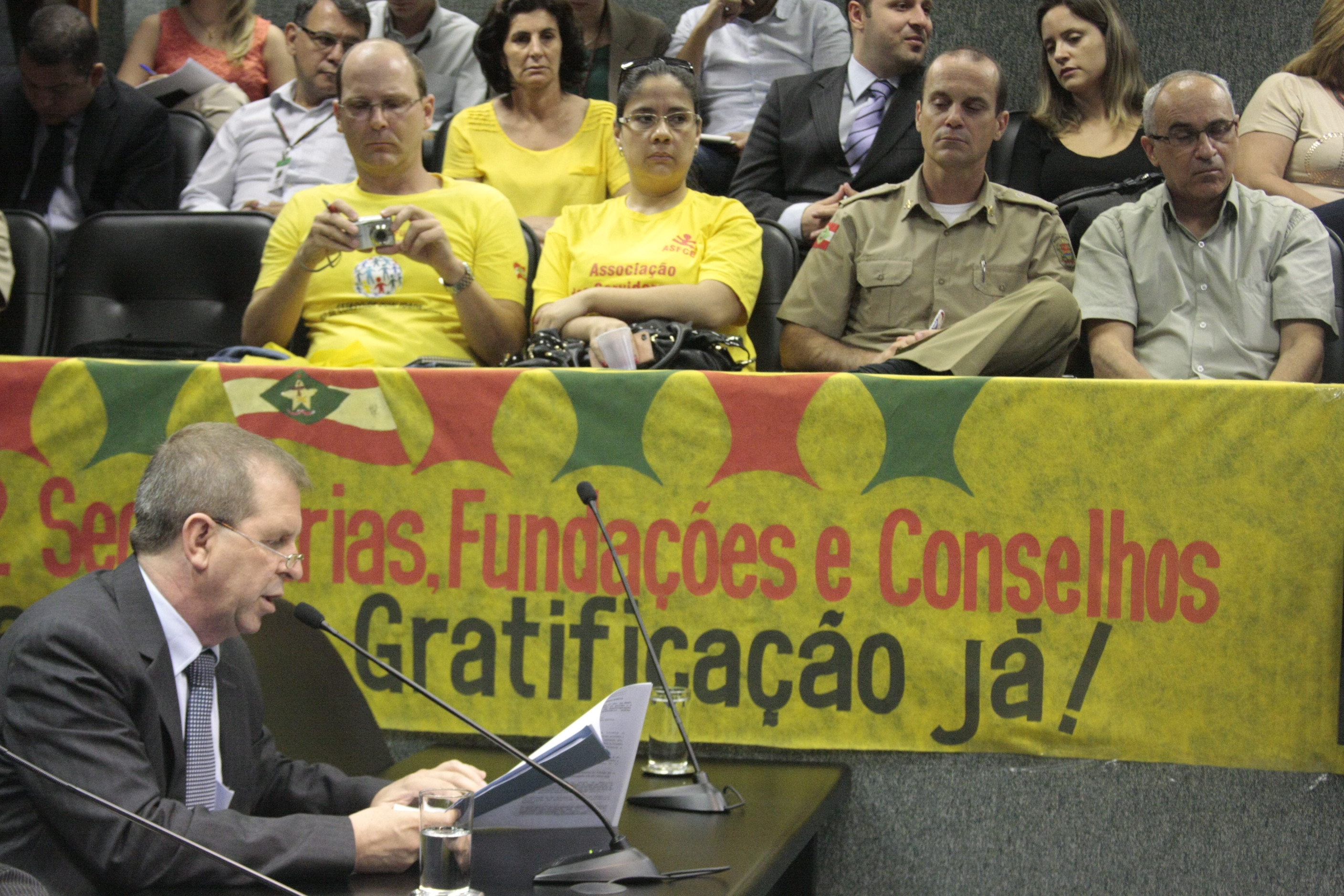 Reunião da Comissão de Constituição e Justiça. Foto: Fábio Queiroz / Agência AL
