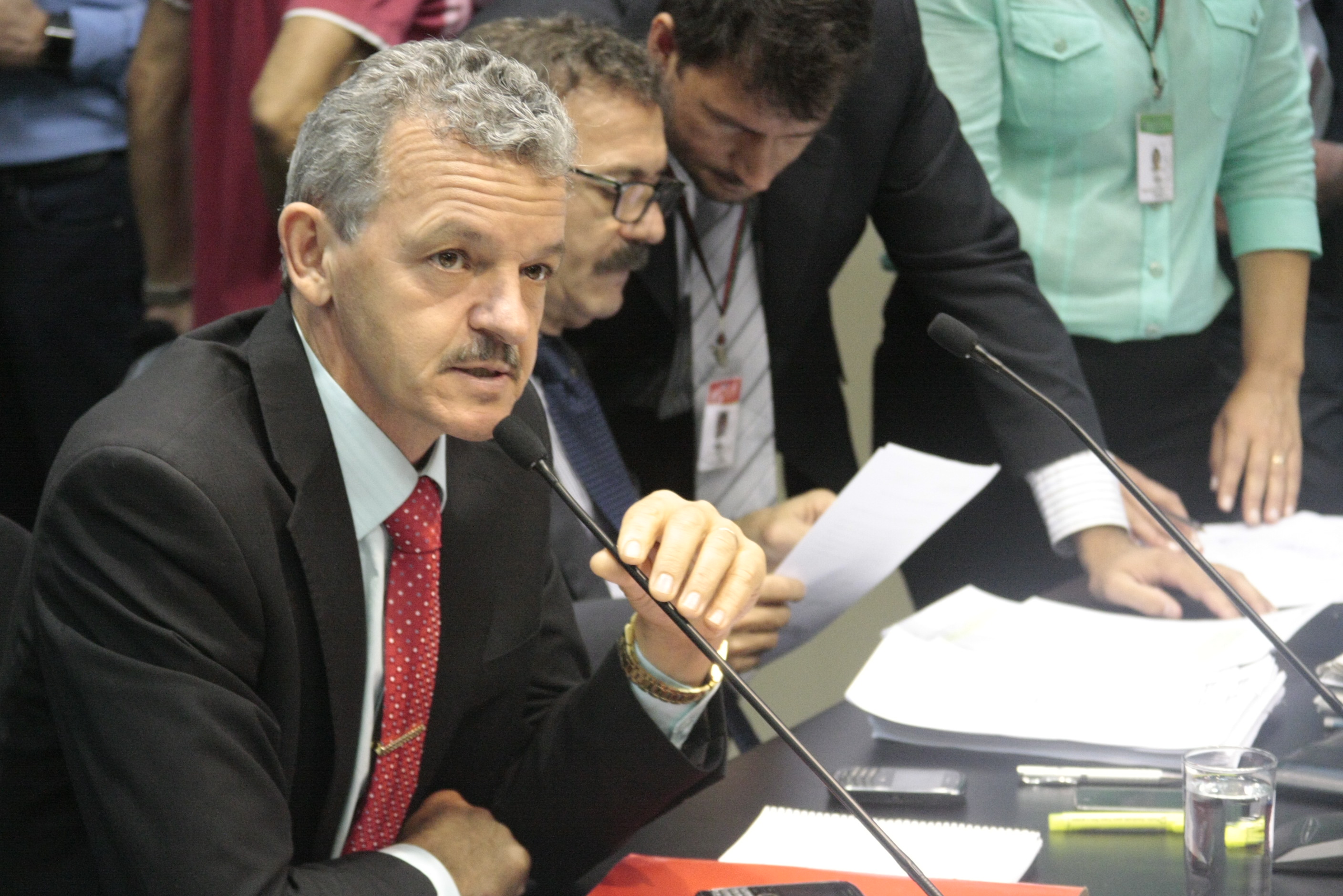 Reunião da Comissão de Constituição e Justiça. Foto: Fábio Queiroz / Agência AL