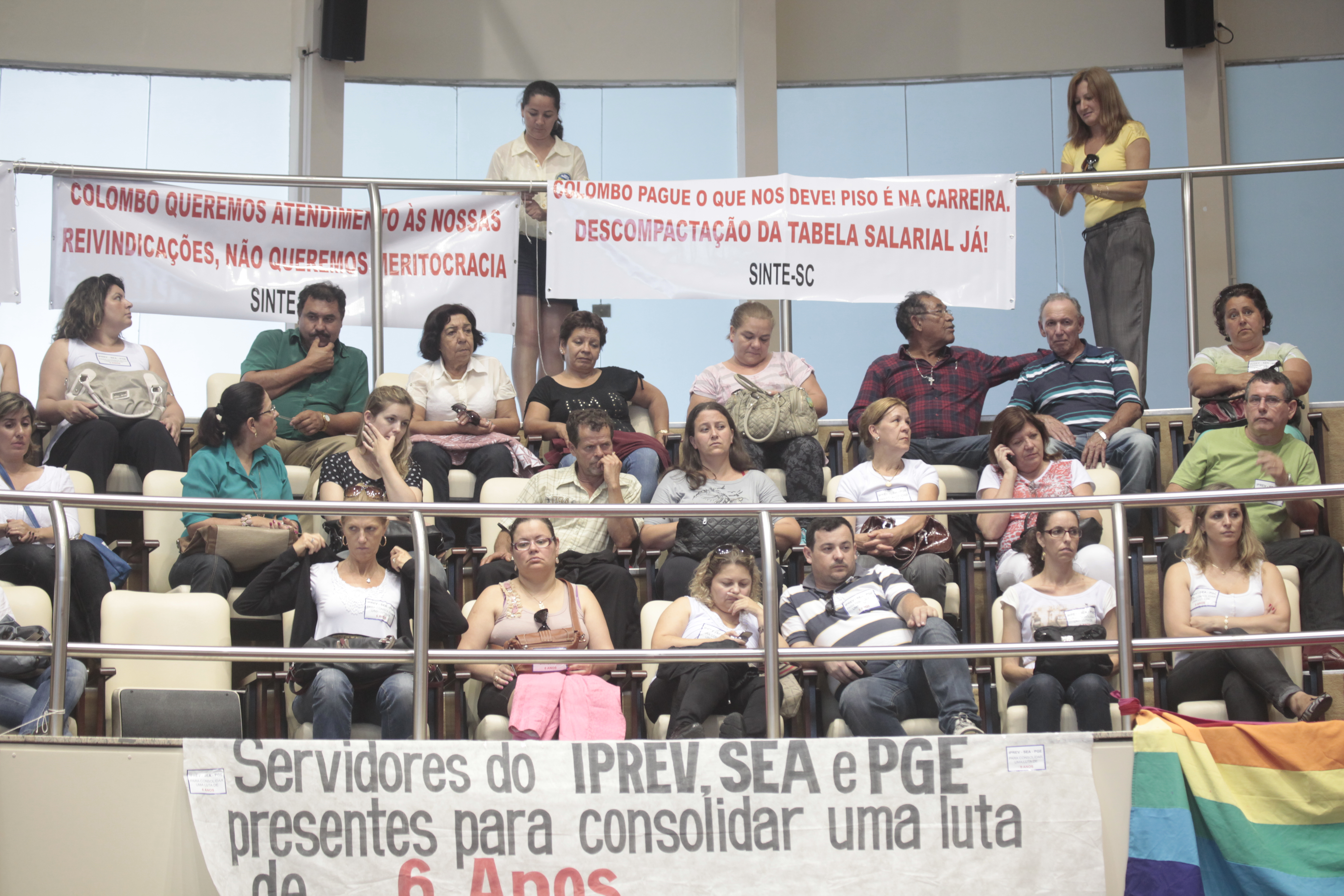 Sessão Ordinária – Plenário Osni Régis