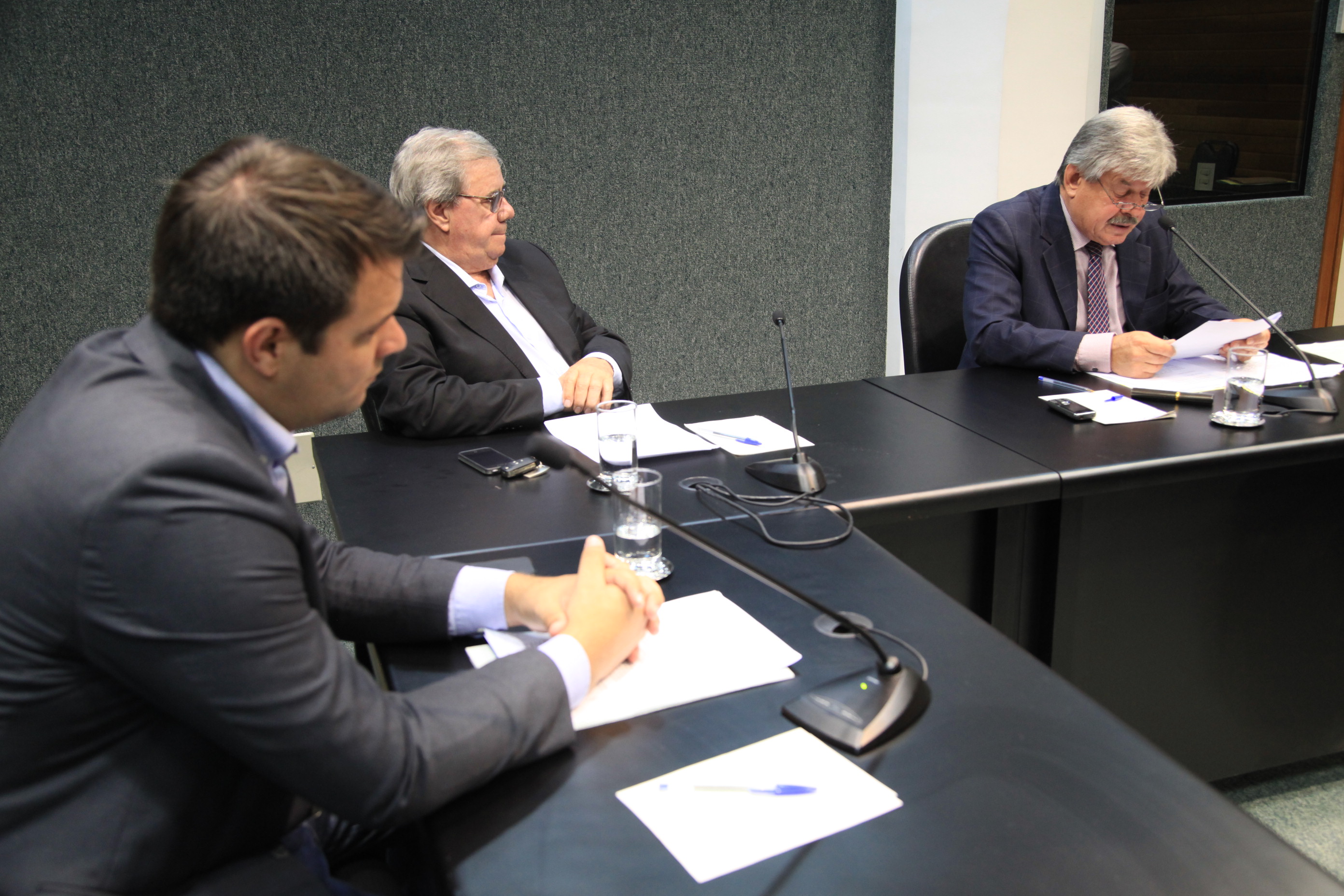 Reunião da Comissão de Transportes e Desenvolvimento Urbano. Foto: Miriam Zomer/ Agência AL