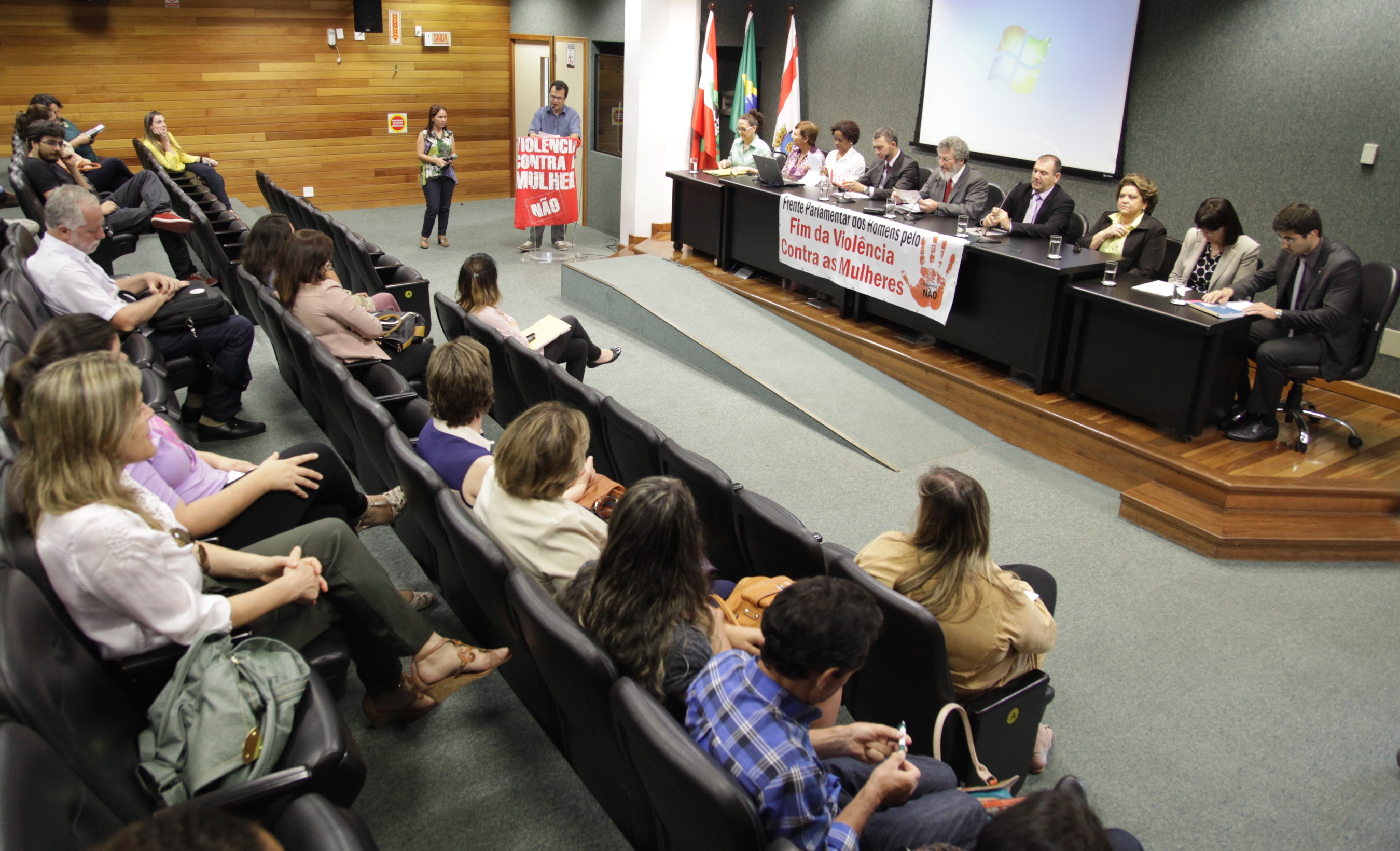 da Violência contra as Mulheres   Foto Carlos Kilian/Agencia AL