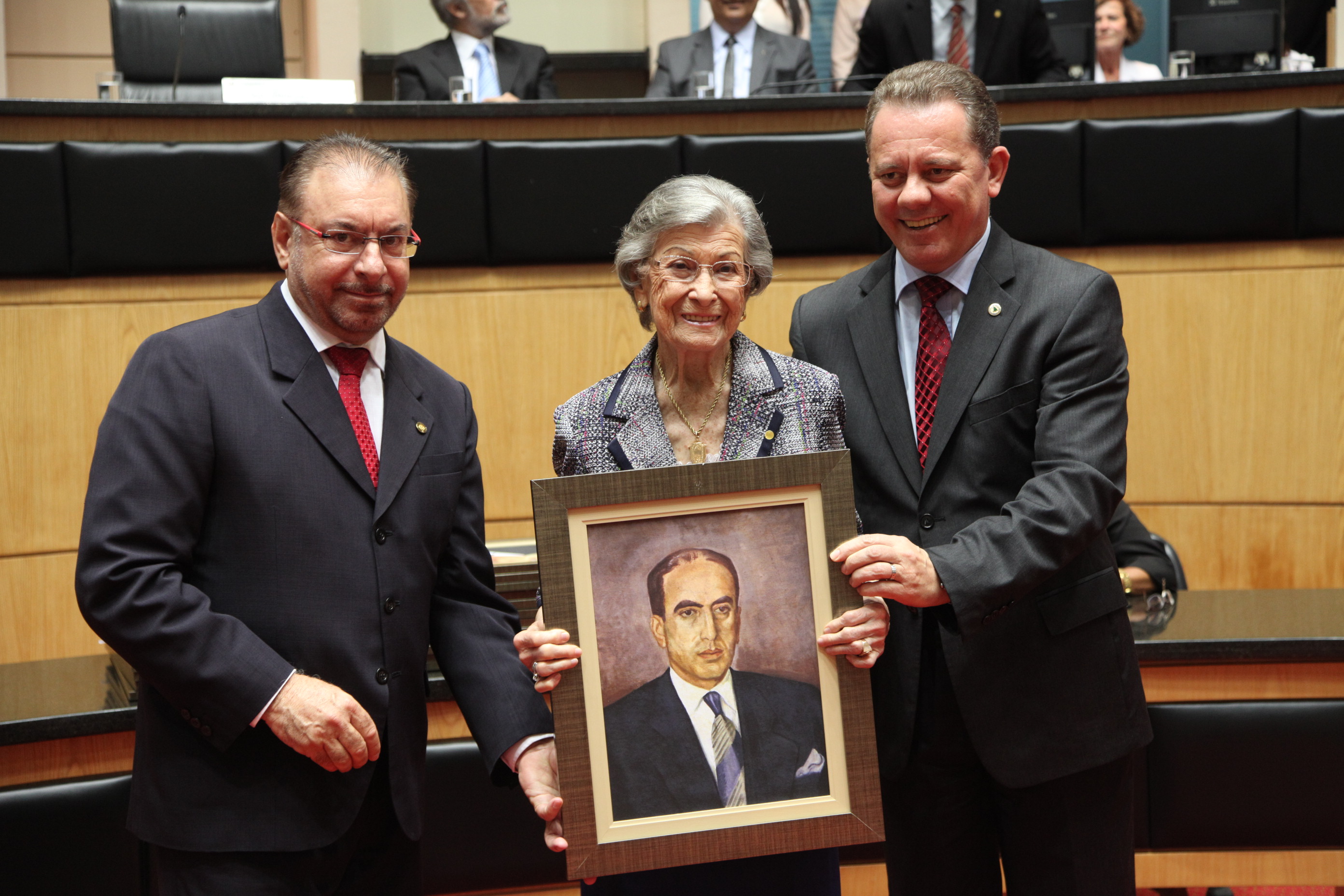 Déspina S. Boabaid recebe homenagem pelo esposo, deputado JOSÉ BOABAID – Presidente na 1ª Legislatura – 1947/1950 in memoriam