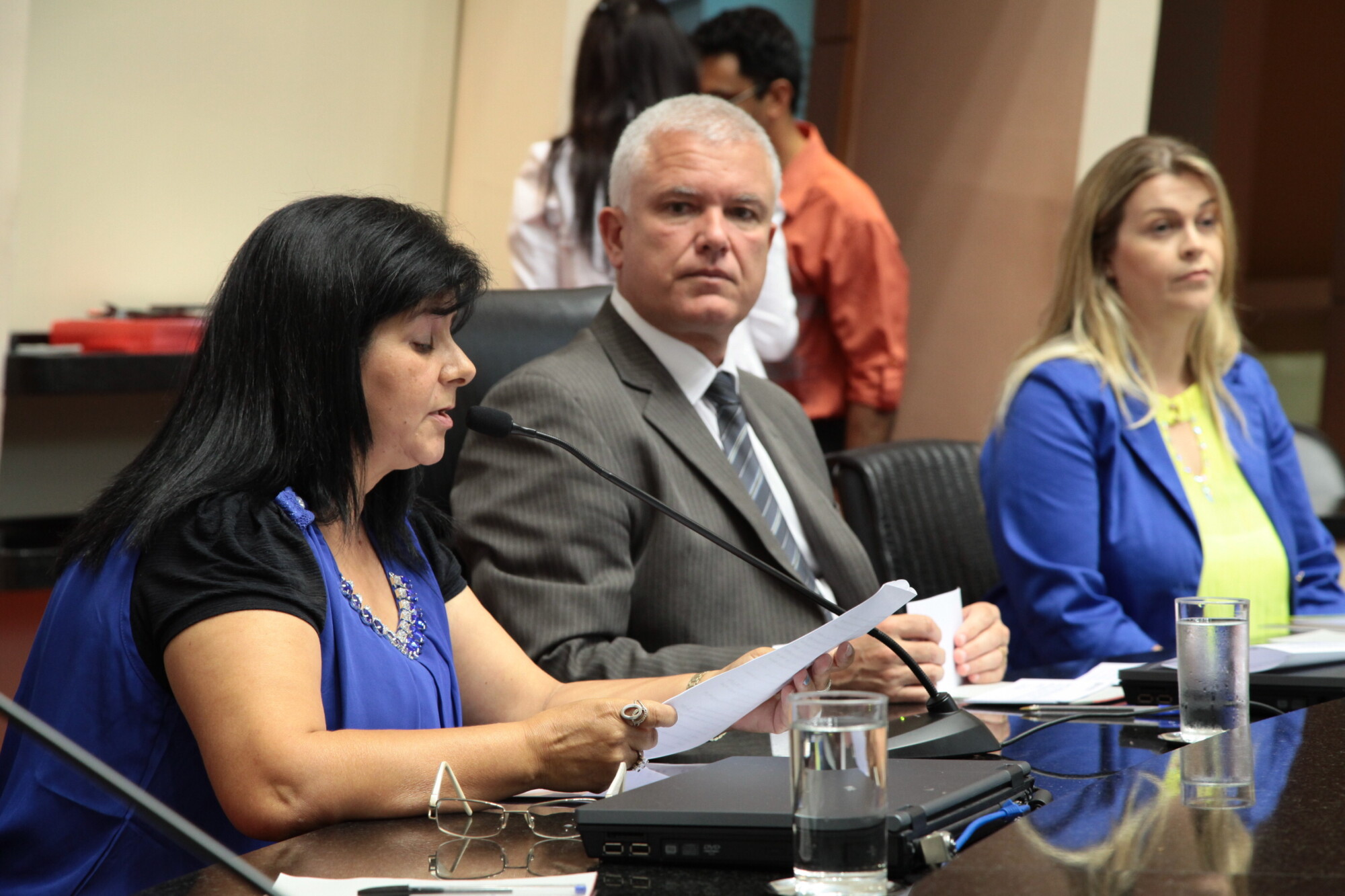 Comissão debate atendimento a ostomizados no estado