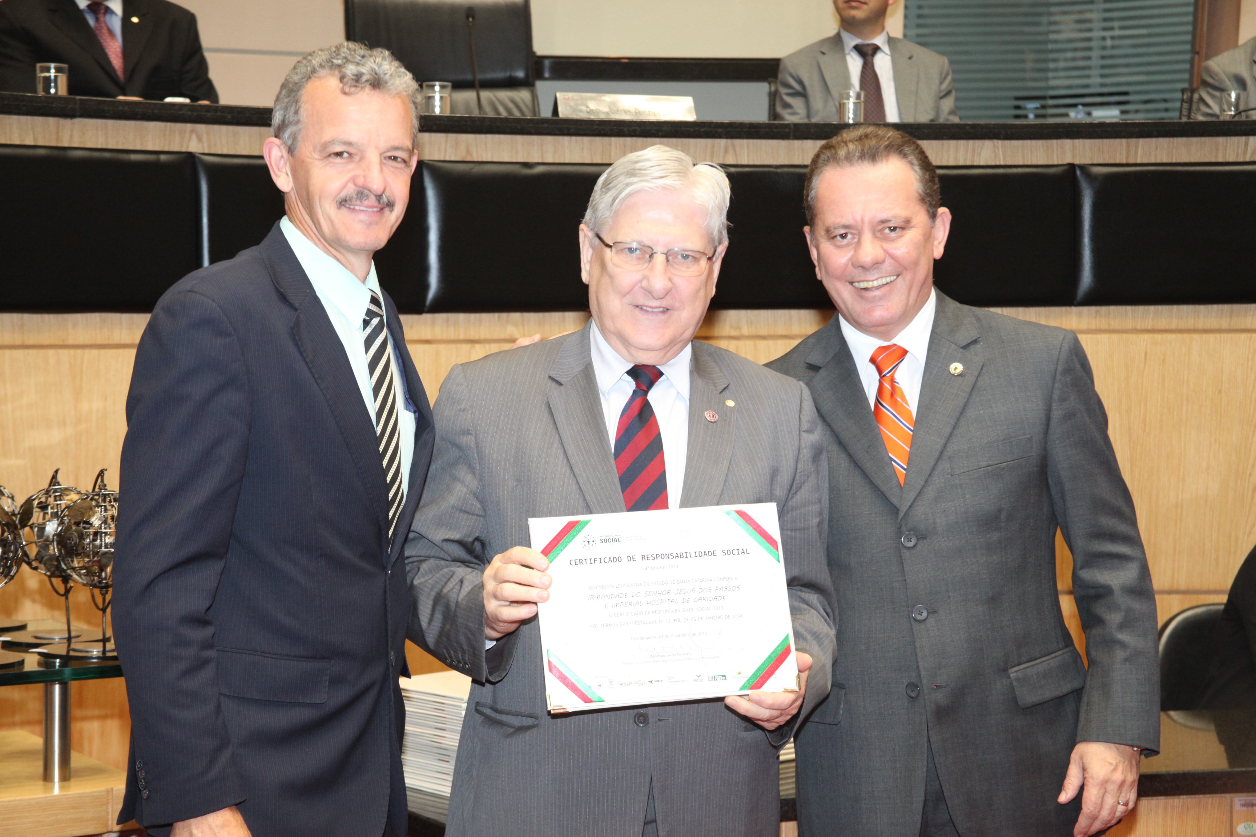 Entrega do Certificado de Responsabilidade Social e Troféu Responsabilidade Social. Foto: Fábio Queiroz / Agência AL