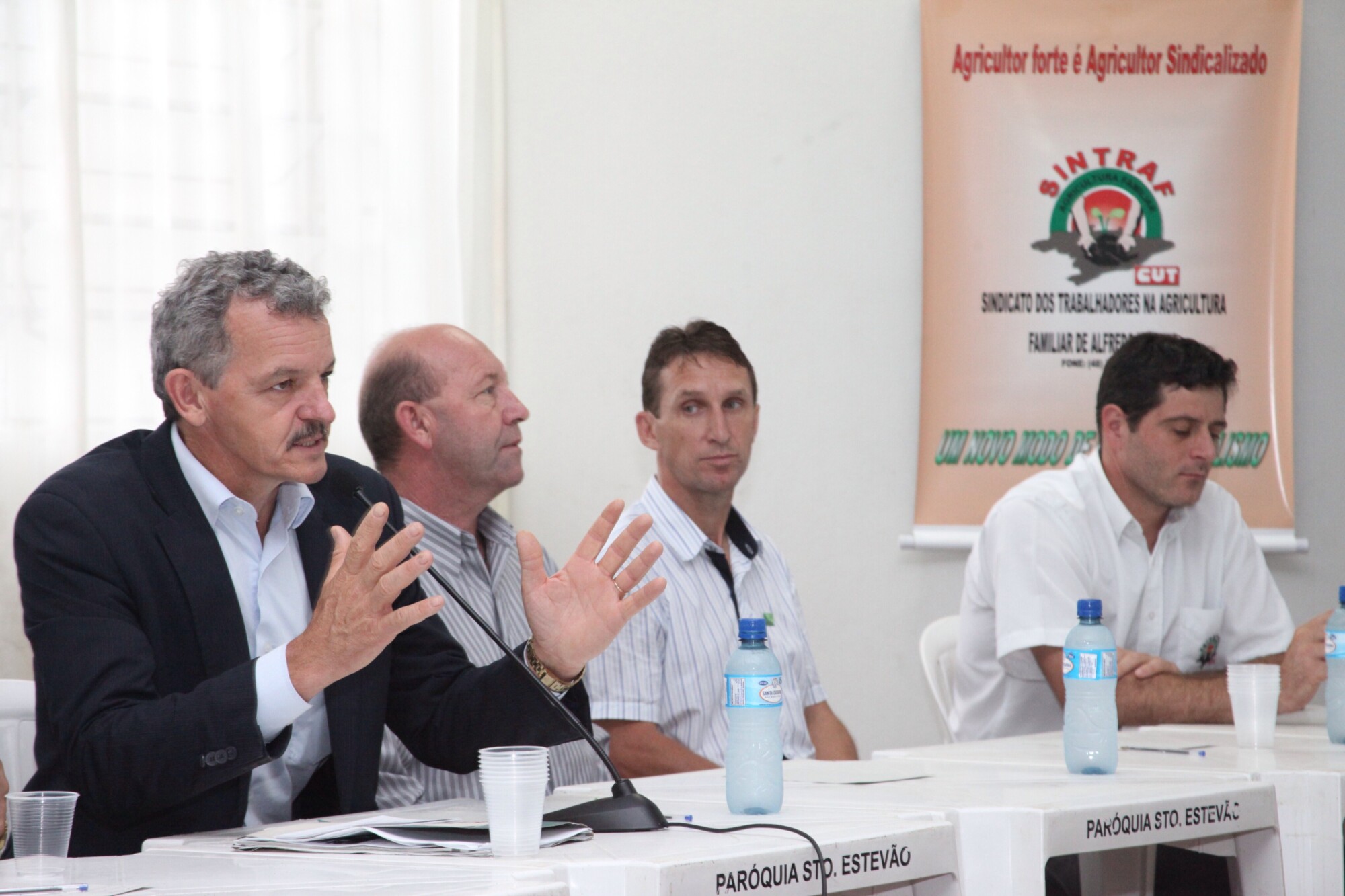Grupo de trabalho busca soluções para demandas dos produtores de cebola
