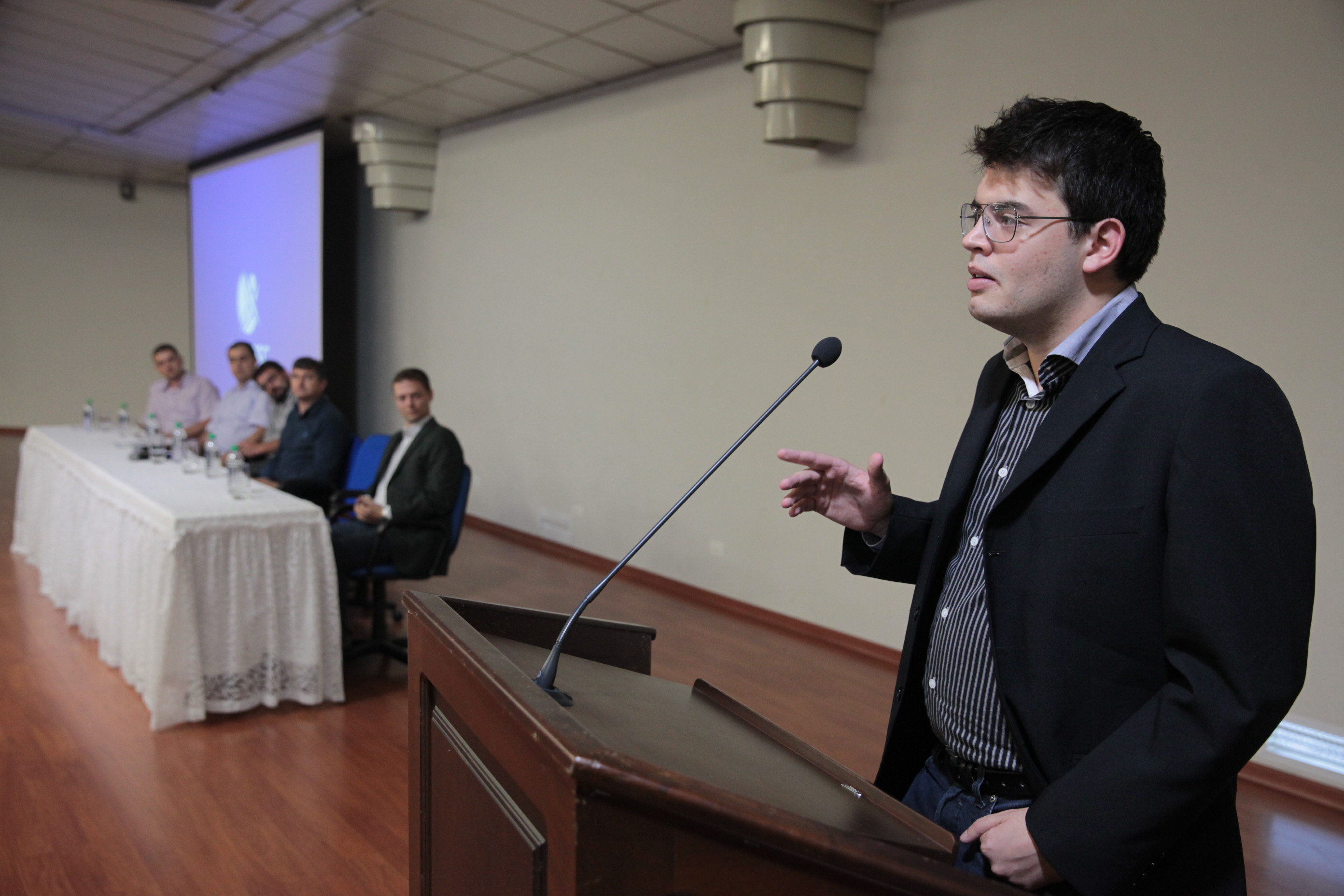 Seminário – Redes Sociais