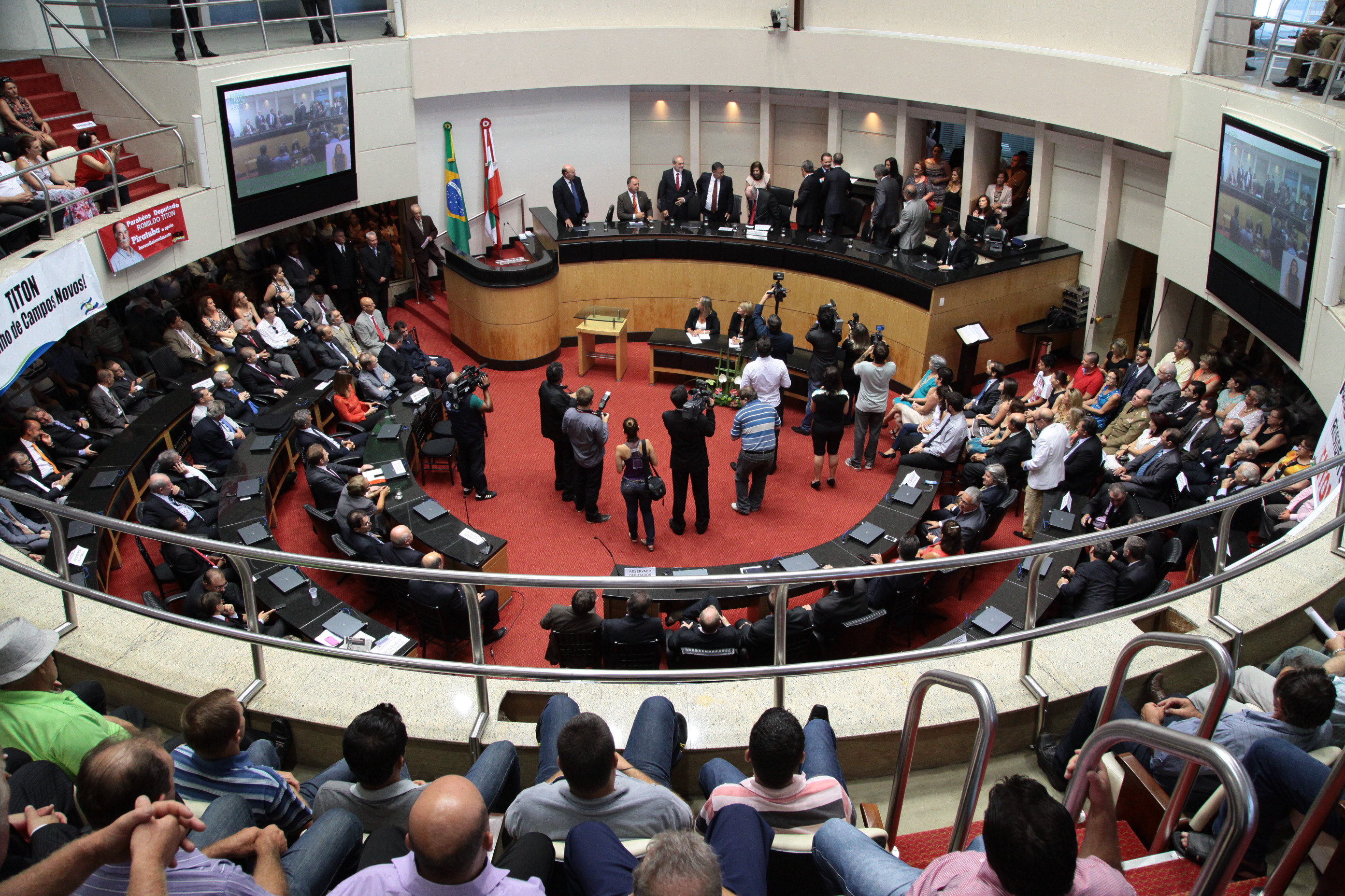 Posse do Novo Presidente da ALESC. Fotos: Miriam Zomer/ Agência AL