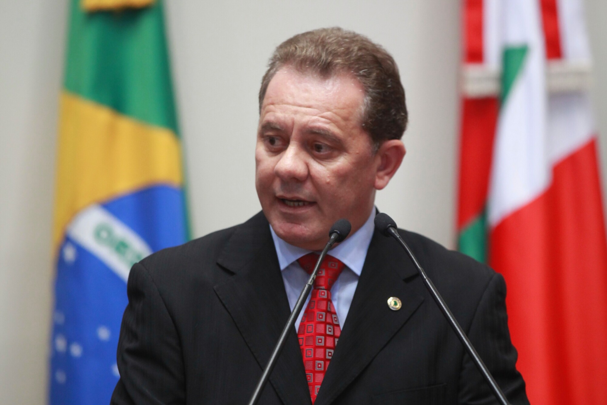 Ponticelli assume vice-presidência do Parlamento