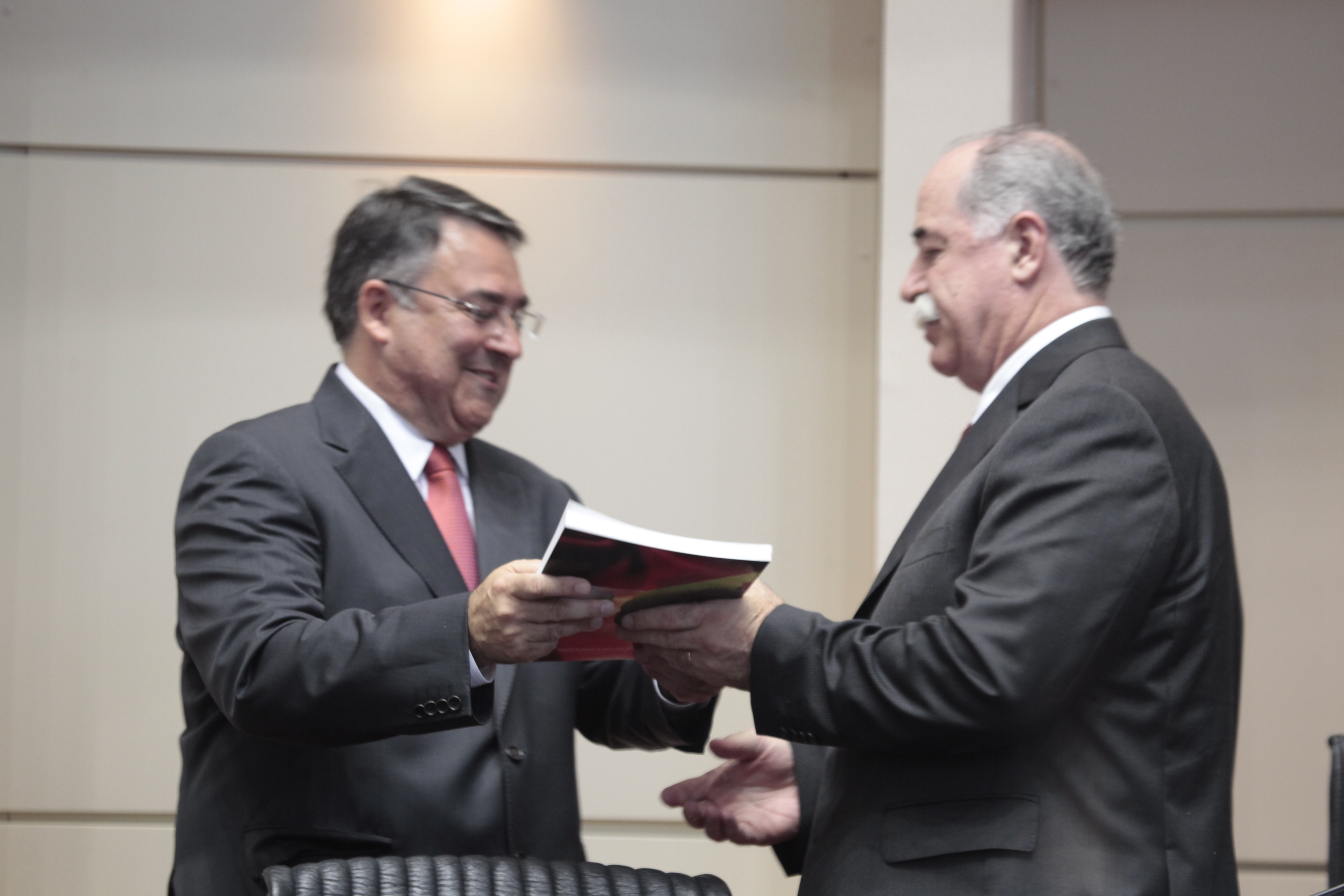 Sessão Especial - Leitura da Mensagem anual do Governador Raimundo Colombo. Foto: Carlos Kilian / Agência AL
