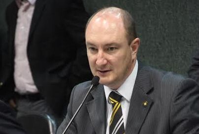 Mauro defende revisão na distribuição de recursos para os municípios