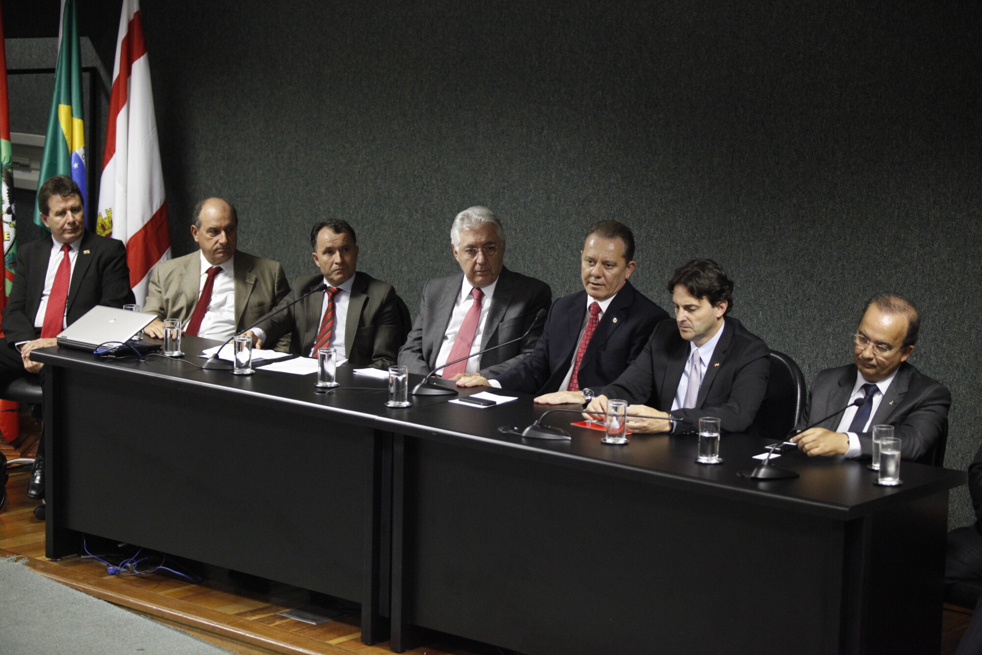 Governo entrega PLC que cria estatuto das micro e pequenas empresas