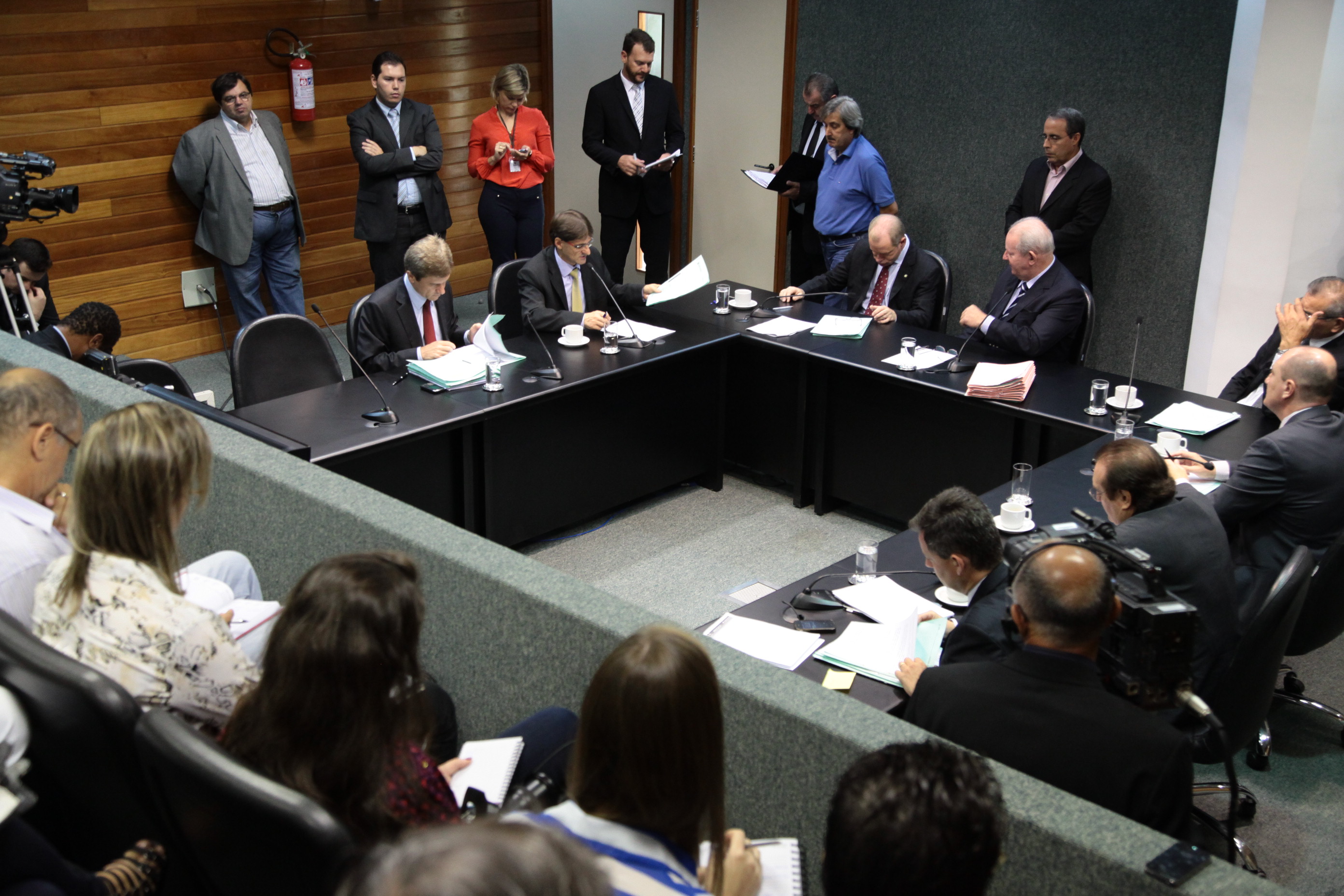 Reunião da Comissão de Constituição e Justiça. Foto: Miriam Zomer/ Agência AL