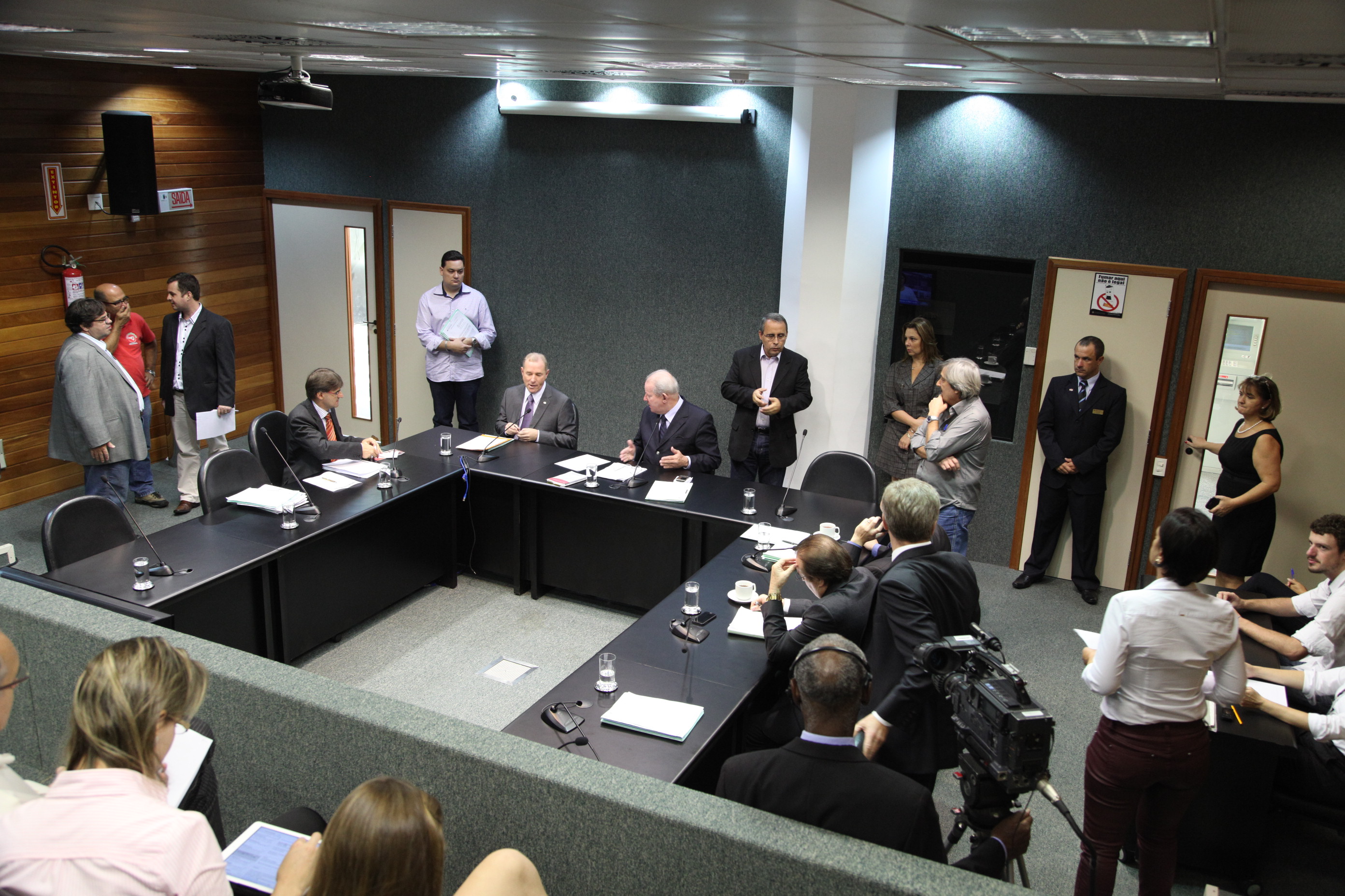 Comissão de Constituição e Justiça