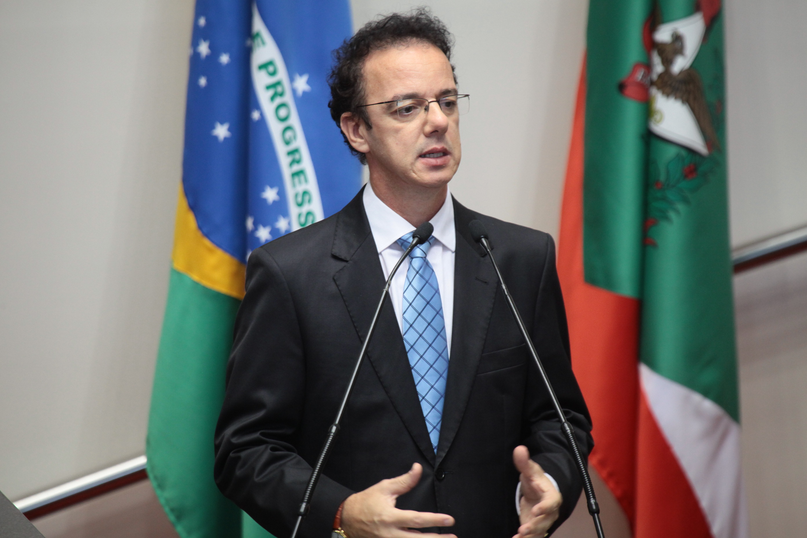 Deputado Ismael dos Santos (PSD) - Sessão Plenária - Plenário Osni Regis. Foto: Miriam Zomer/Agência AL