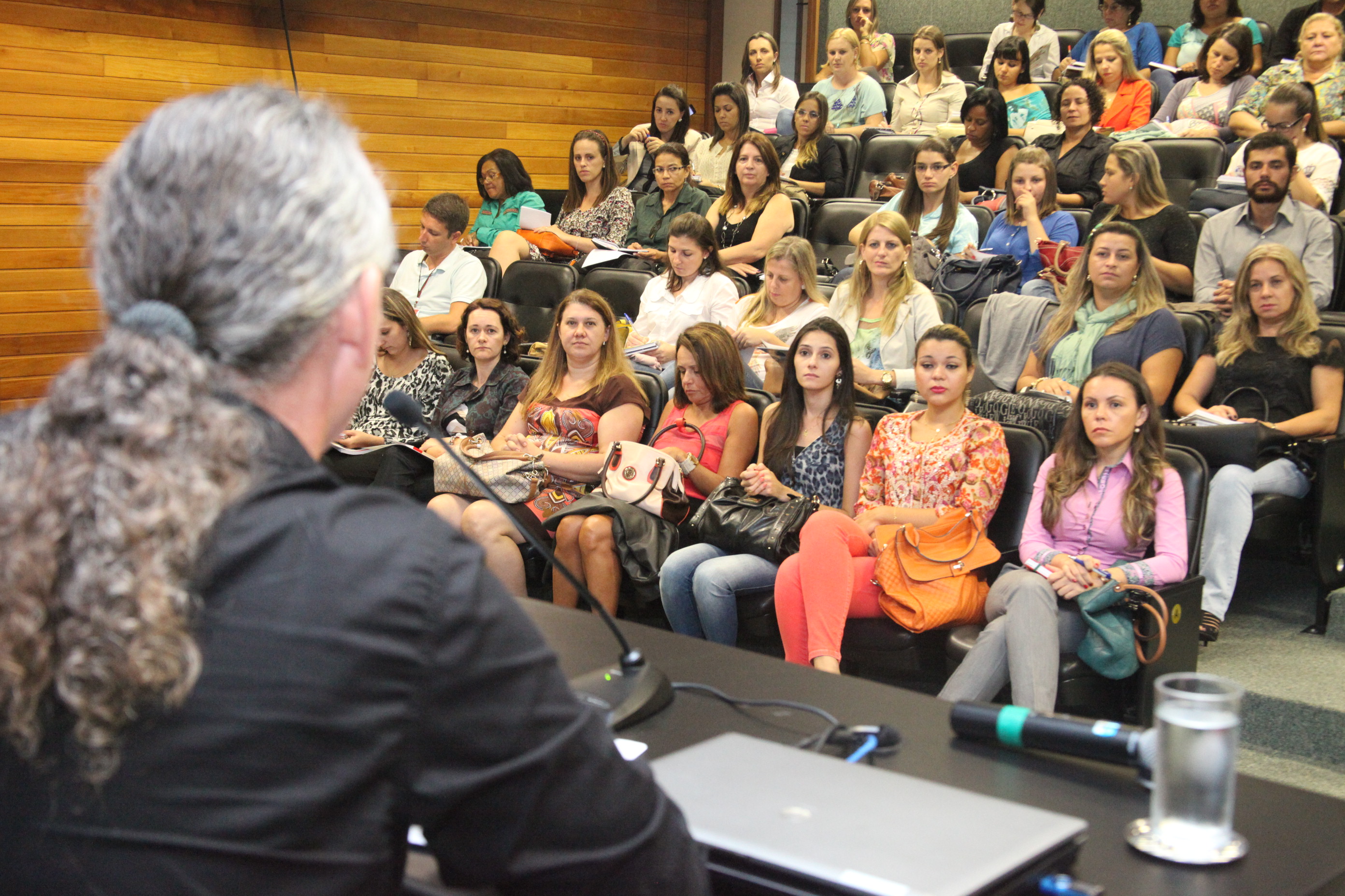 Seminário de operacionalização do instrumental técnico dos assistentes sociais das APAEs de Santa Catarina. Foto: Fábio Queiroz / Agência AL