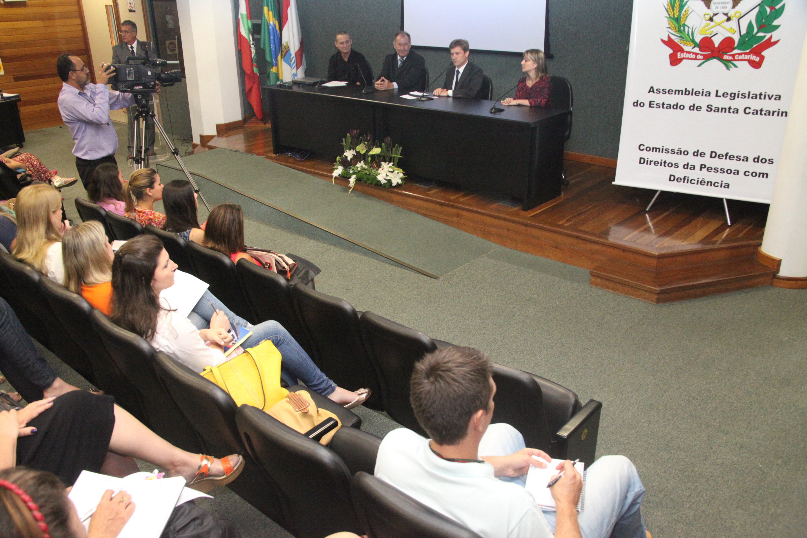 Seminário de operacionalização do instrumental técnico dos assistentes sociais das APAEs de Santa Catarina. Foto: Fábio Queiroz / Agência AL
