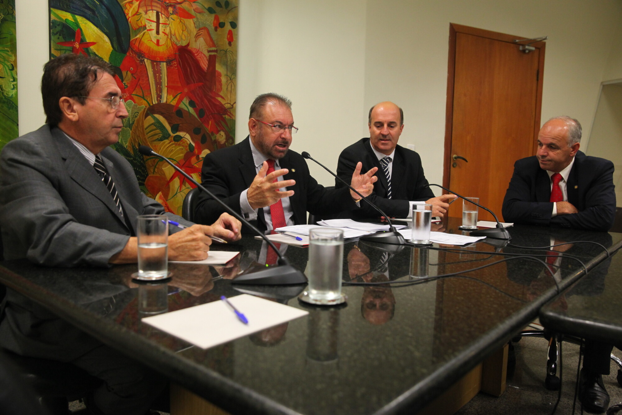 Comissão aprova audiência para discutir a gestão do Hospital Regional de Araranguá