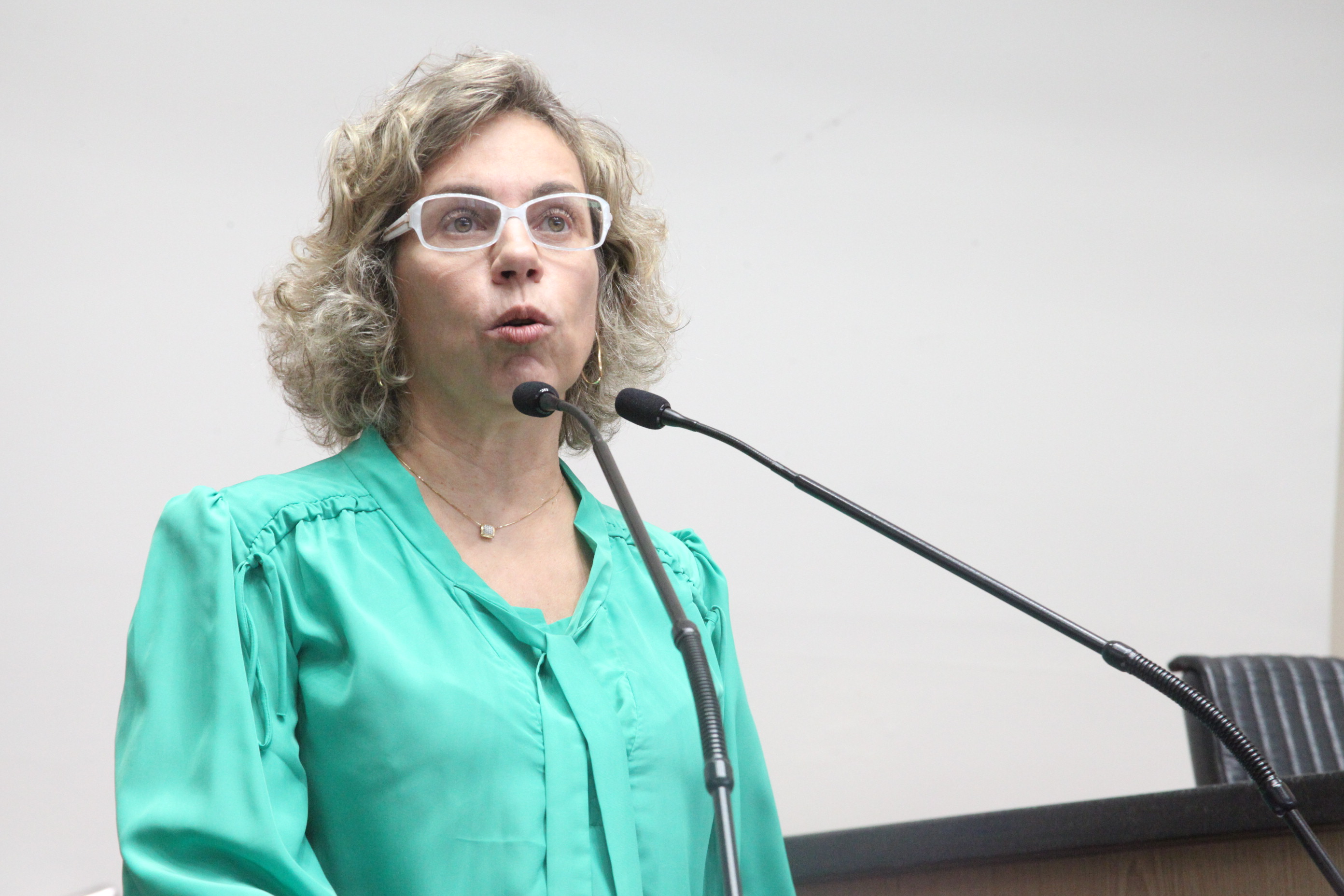 Deputada Ana Paula Lima (PT) - Sessão Ordinária - Plenário Osni Regis. Foto: Fábio Queiroz / Agência AL