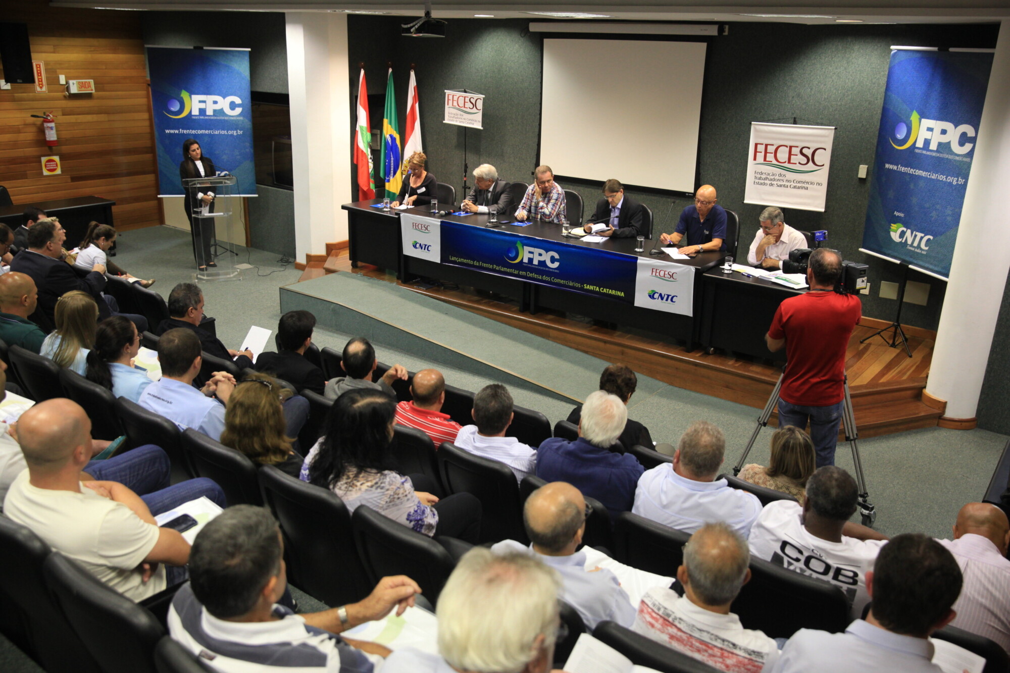 Frente Parlamentar vai defender demandas dos comerciários catarinenses
