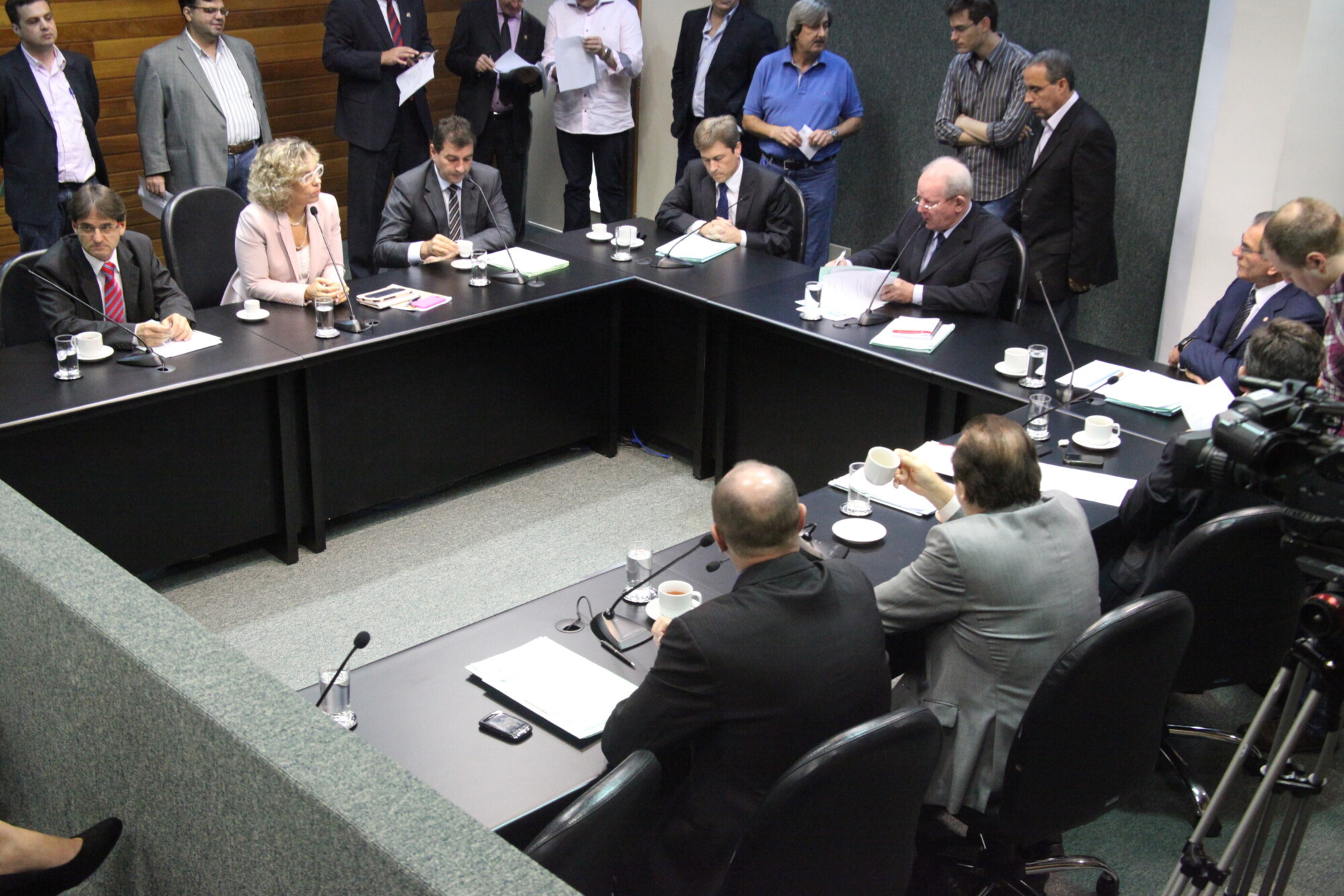 CCJ aprova proposta de estatuto estadual para a microempresa