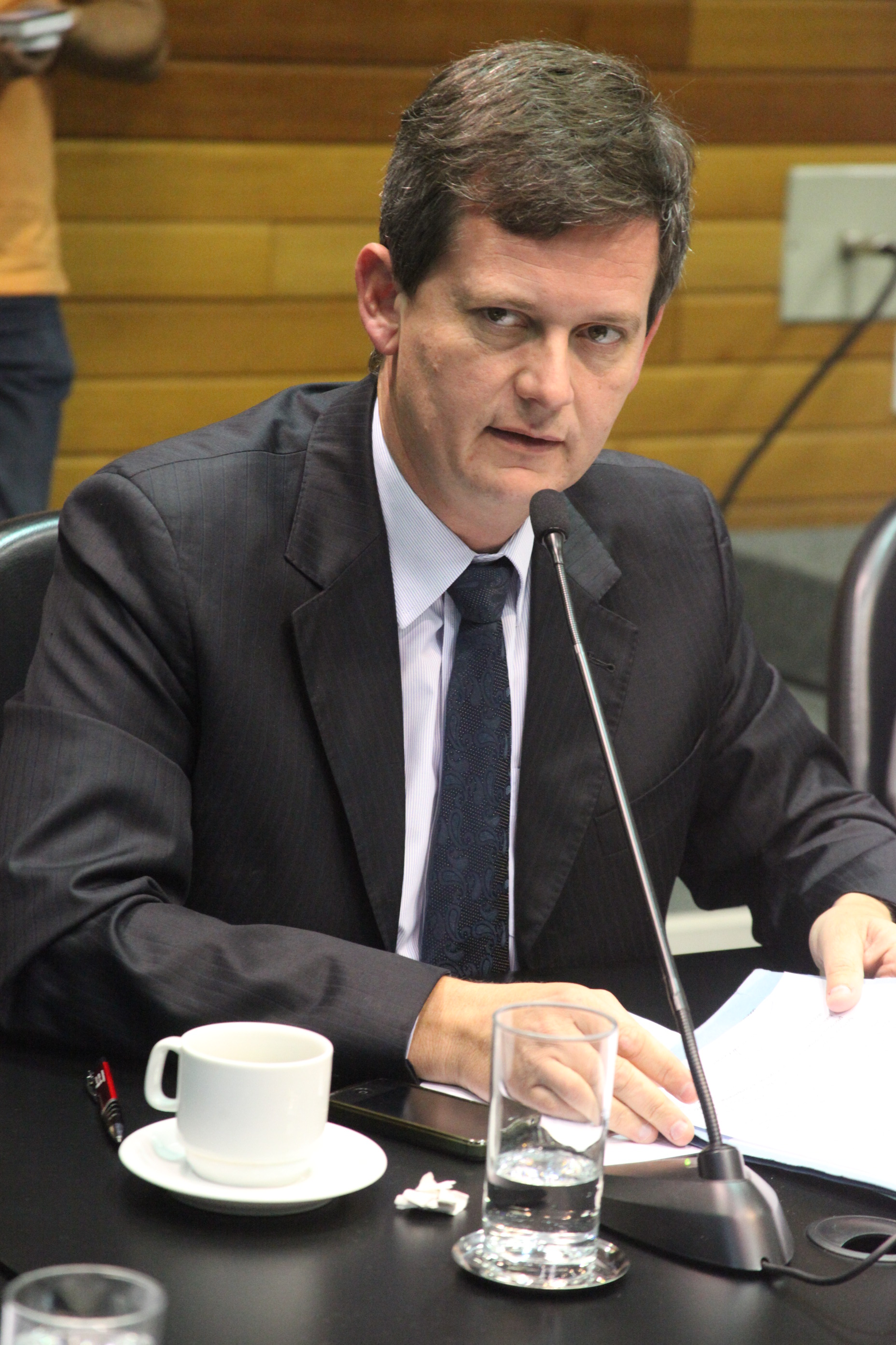 Deputado Jean Kuhlmann (PSD). Reunião da Comissão de Constituição e Justiça. Foto: Fábio Queiroz / Agência AL