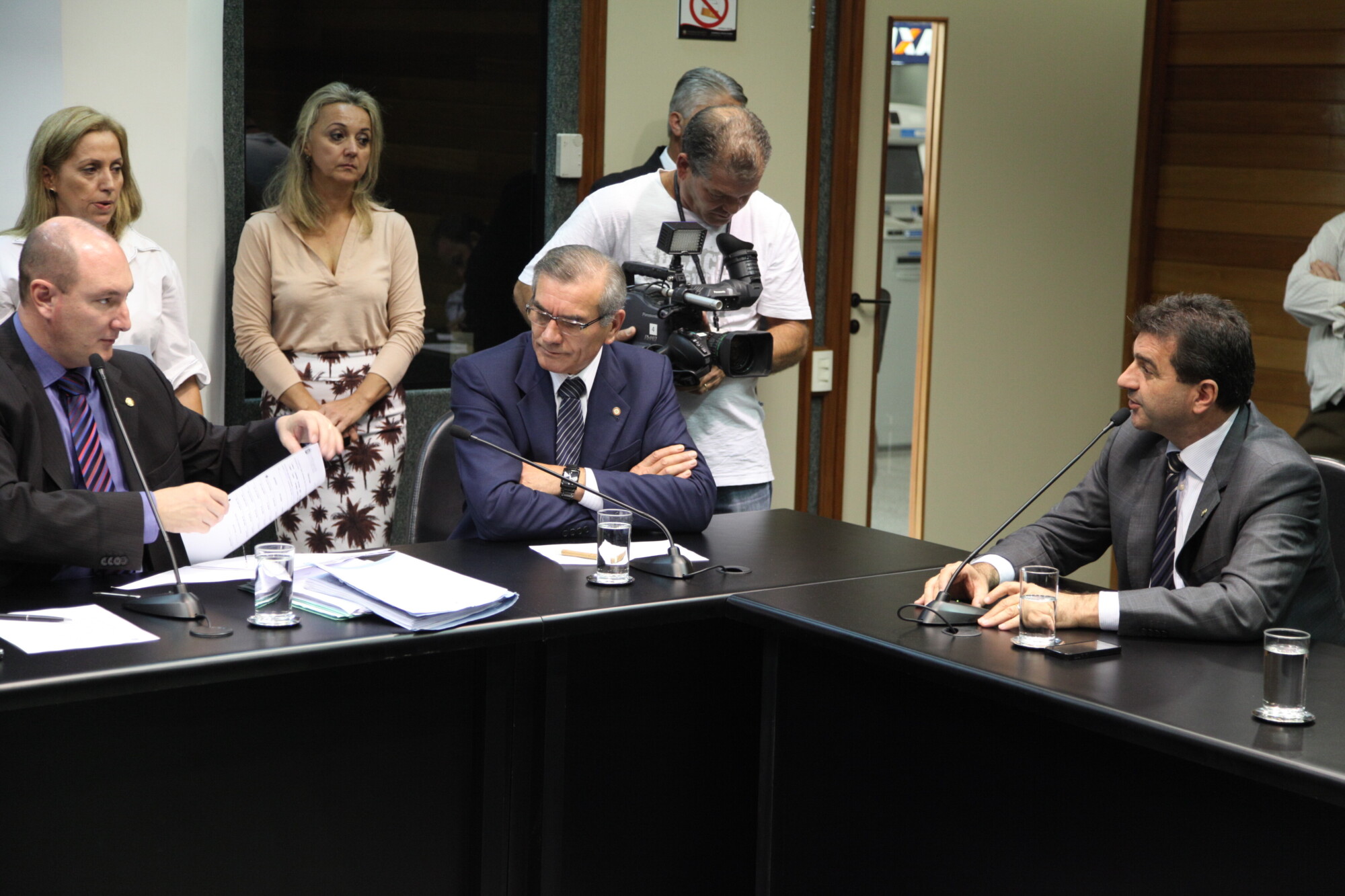Financiamento de 55 milhões de dólares para rodovias passa pela Comissão de Trabalho