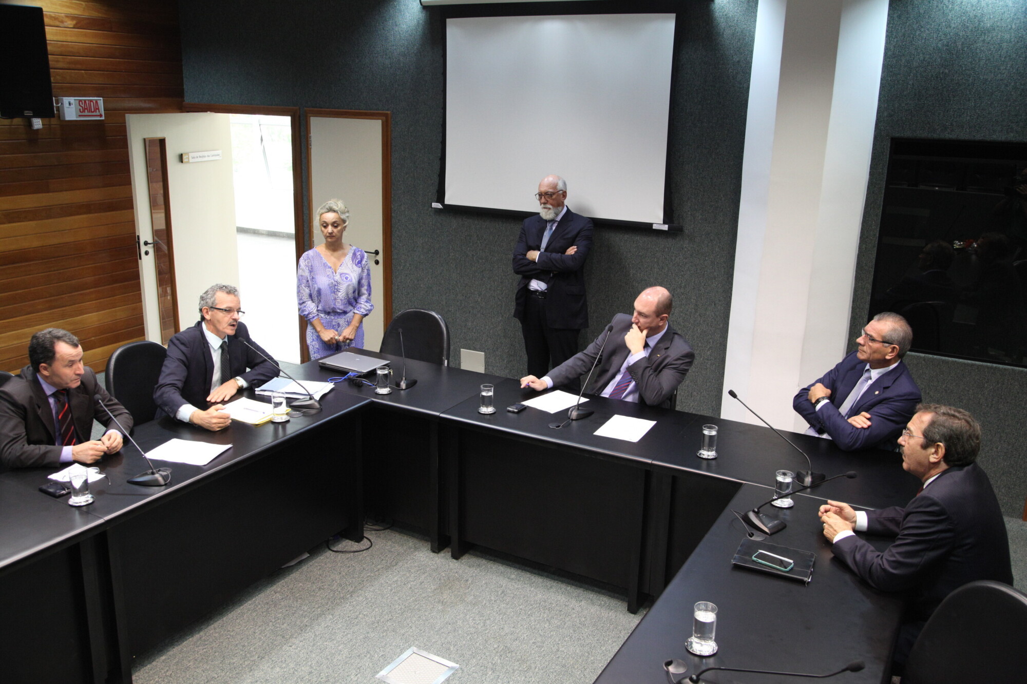 Comissão de Trabalho se reuniu na manhã desta terça-feira (22). FOTO: Solon Soares/Agência AL