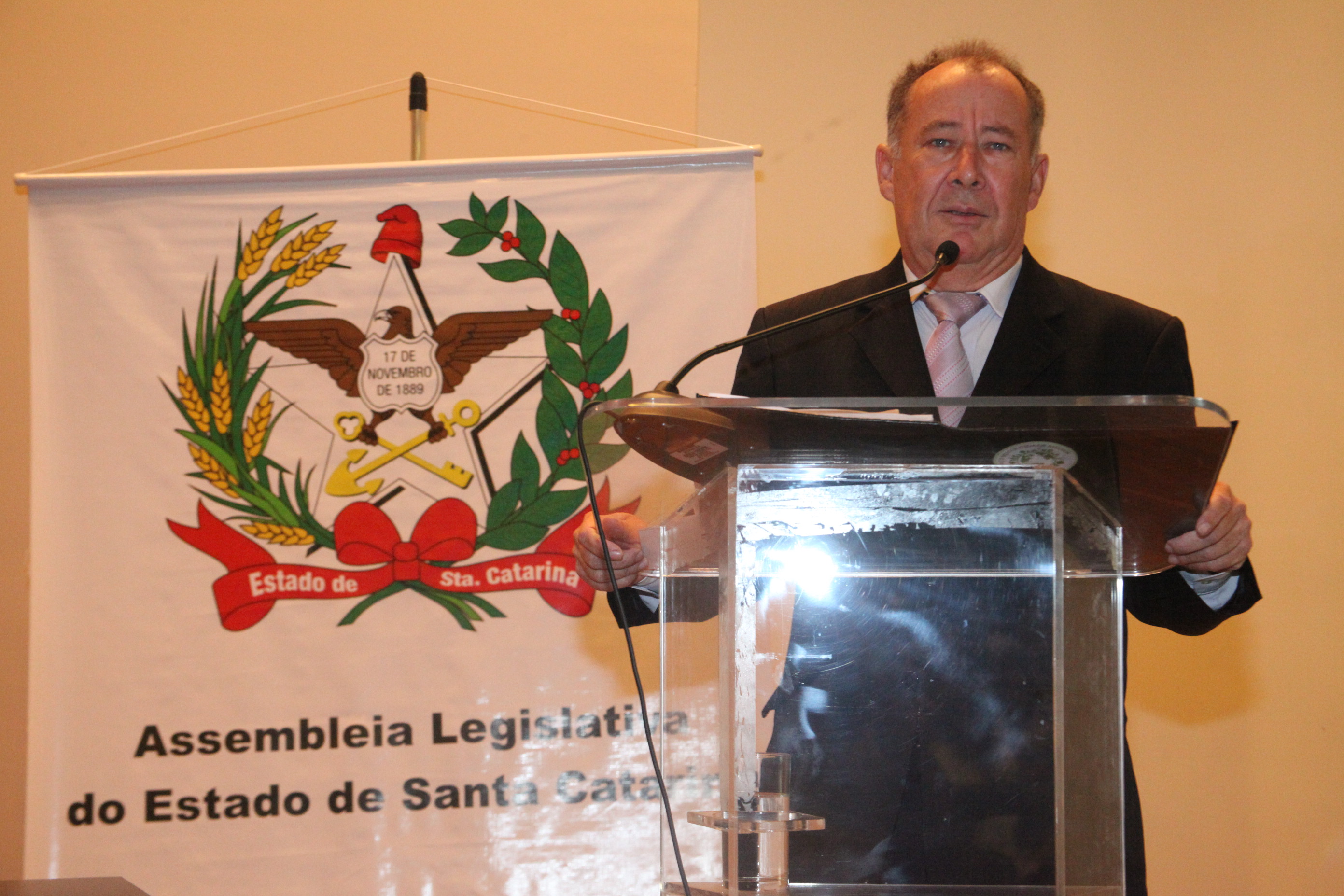 Júlio Cesar de Aguiar - presidente da Federação das APAEs. Seminário de Prevenção de Deficiências. Foto: Fábio Queiroz / Agência AL