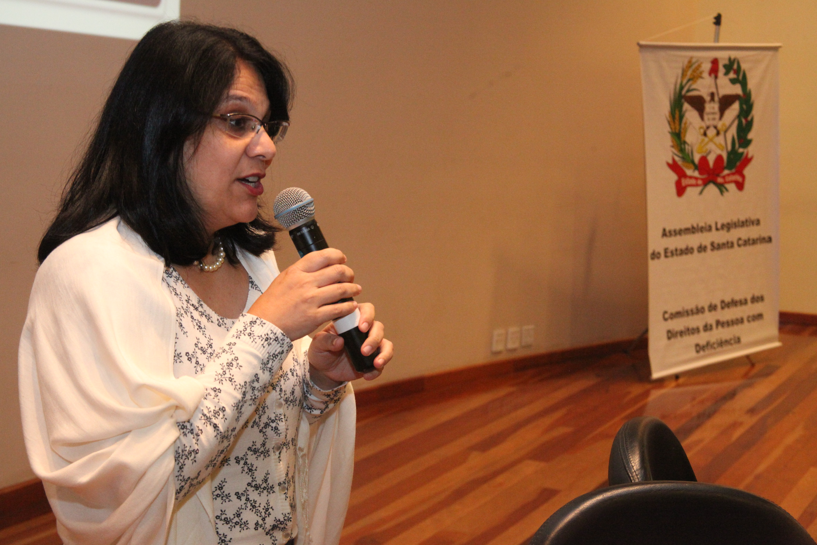 Palestrante Roberta Martinelli. Seminário de Prevenção de Deficiências. Foto: Fábio Queiroz / Agência AL