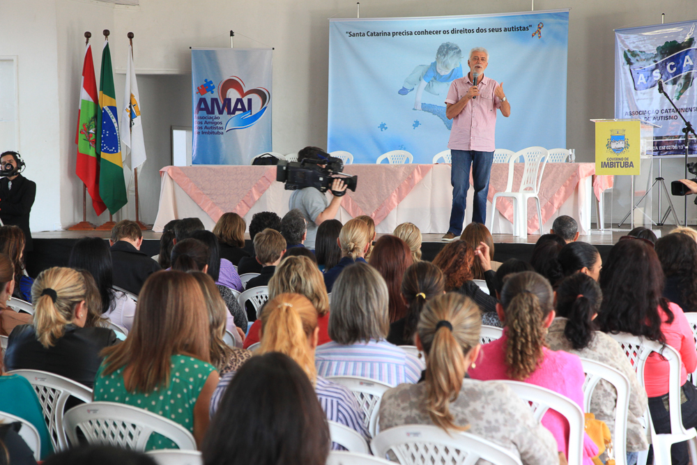 Seminário Descentralizado de Estudo e Conscientização sobre o Autismo - Imbituba - Foto: Juliana Stadnik / Agência AL