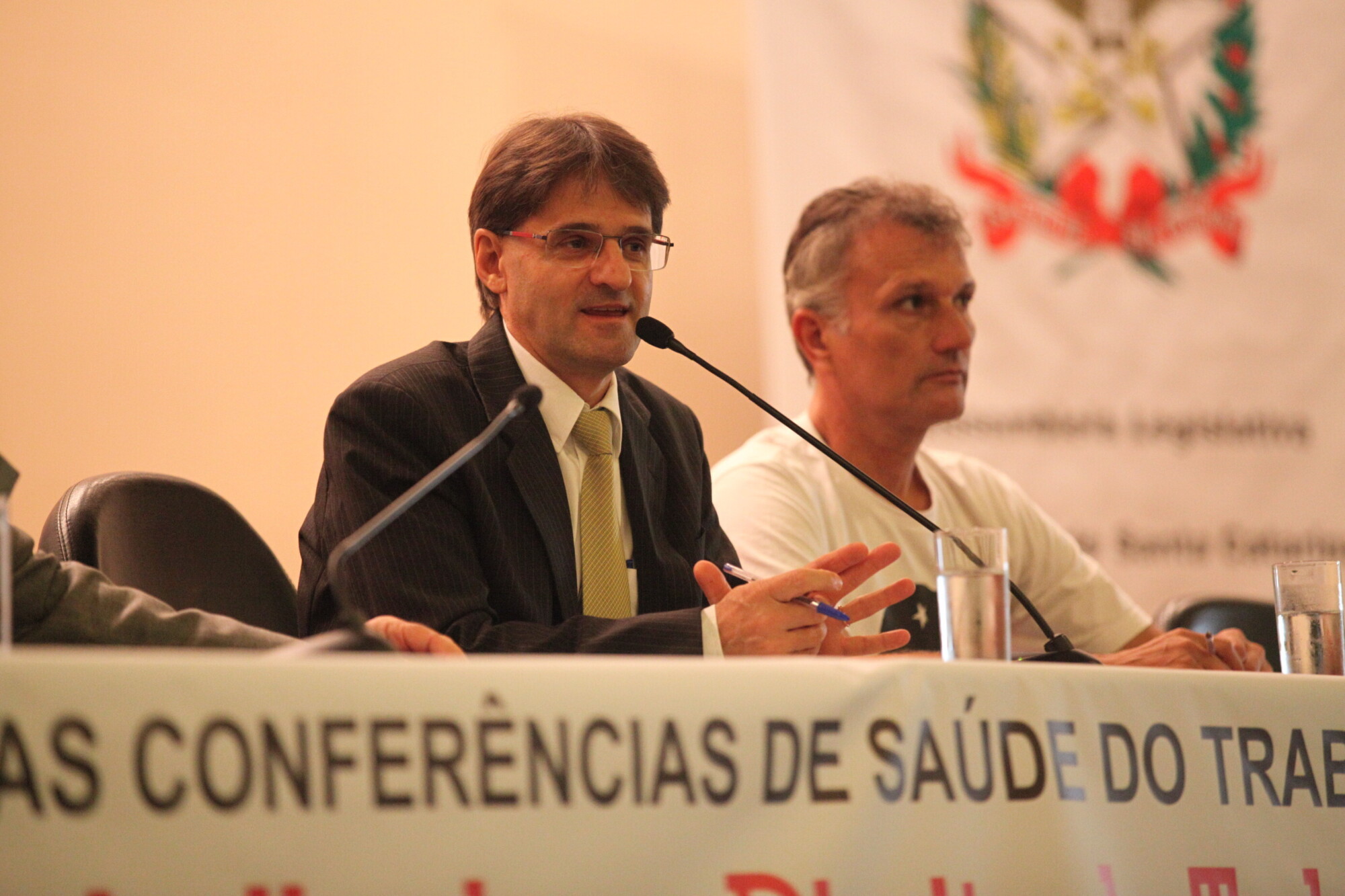Seminário prepara conferências sobre saúde do trabalhador