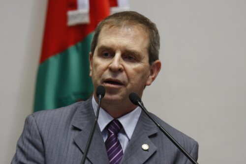 Eskudlark rebate críticas e reitera denúncias de repasse irregular de recursos para associação