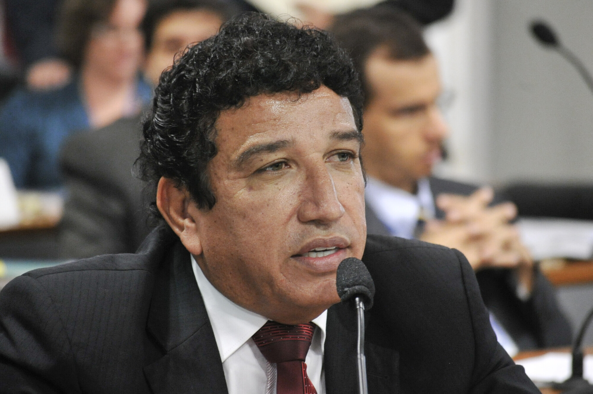 Senador virá à Assembleia para tratar de pedofilia e redução da maioridade penal
