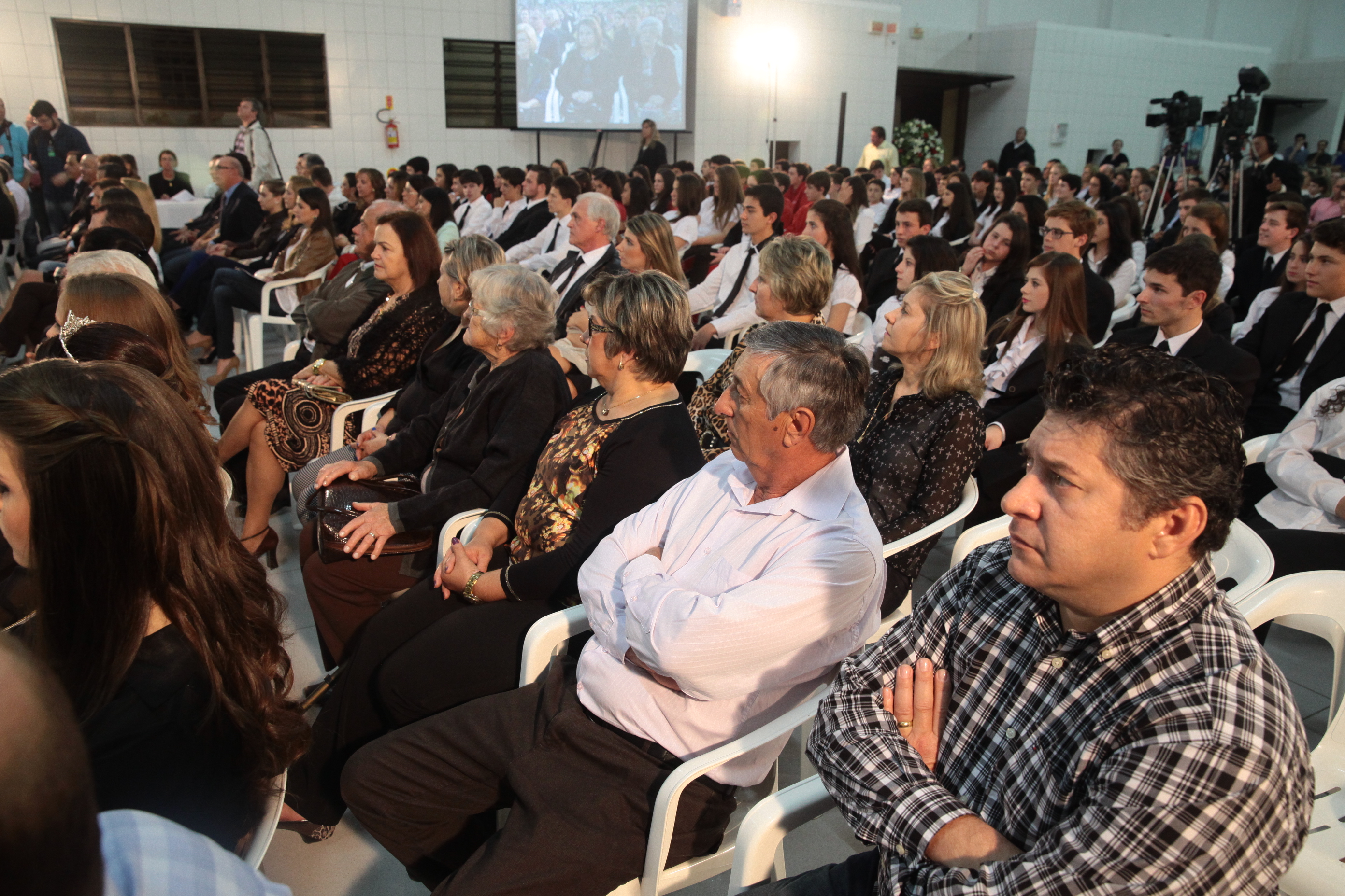 Sessão Solene em homenagem ao Colégio Maximiliano Gaidzinski em Cocal do Sul. Foto: Miriam Zomer/Agência AL