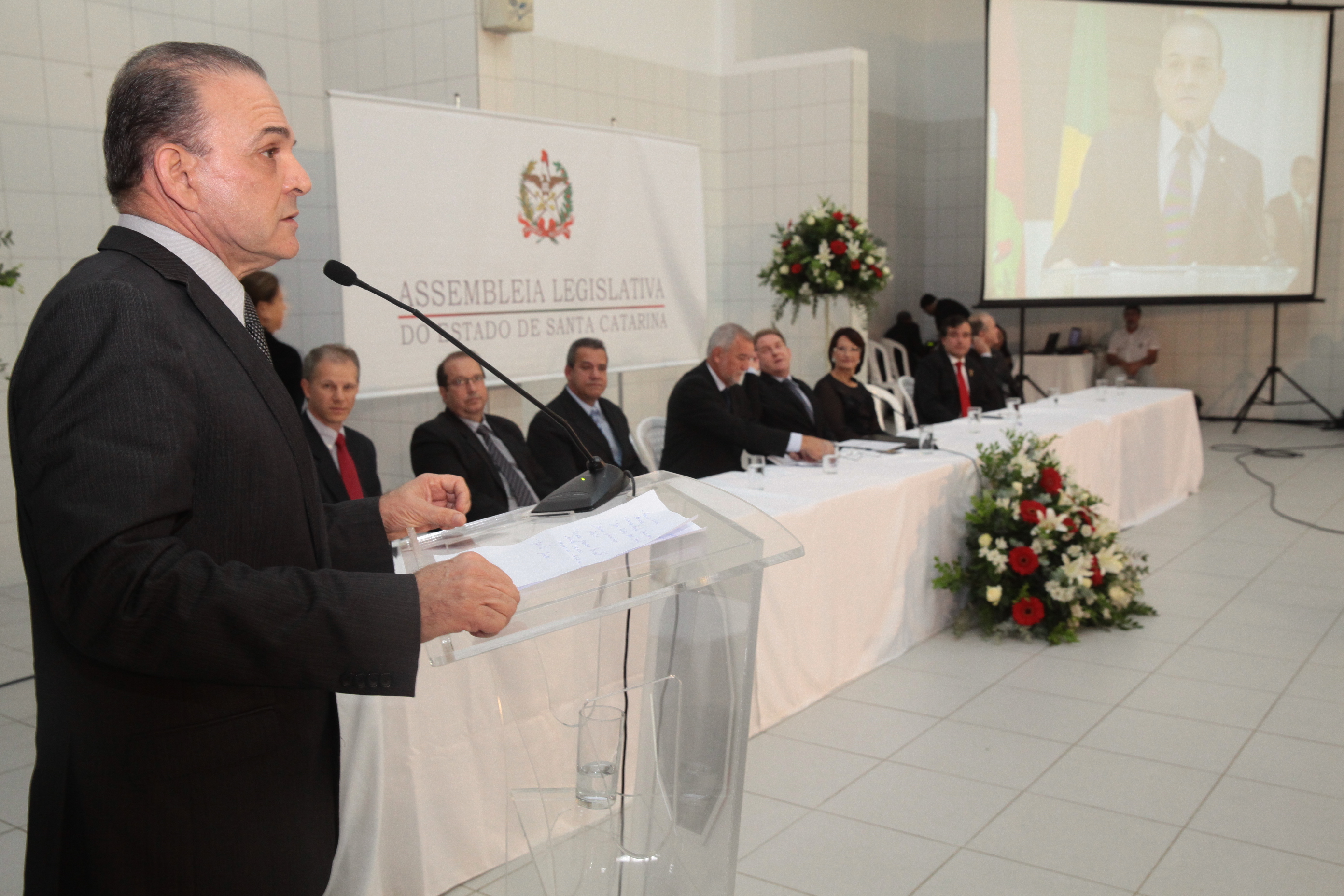 Sessão Solene em homenagem ao Colégio Maximiliano Gaidzinski em Cocal do Sul. Foto: Miriam Zomer/Agência AL