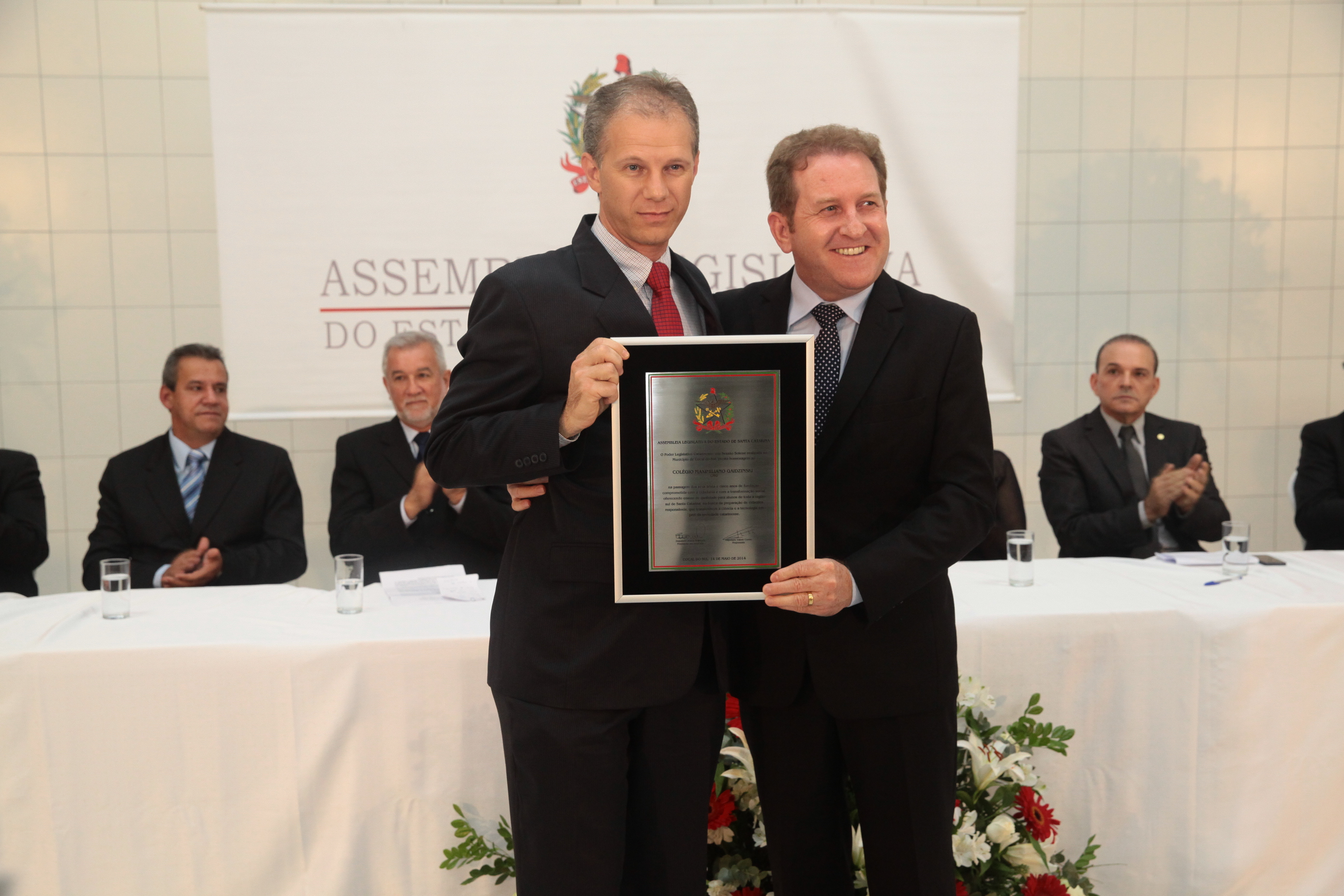 Sessão Solene em homenagem ao Colégio Maximiliano Gaidzinski em Cocal do Sul. Foto: Miriam Zomer/Agência AL