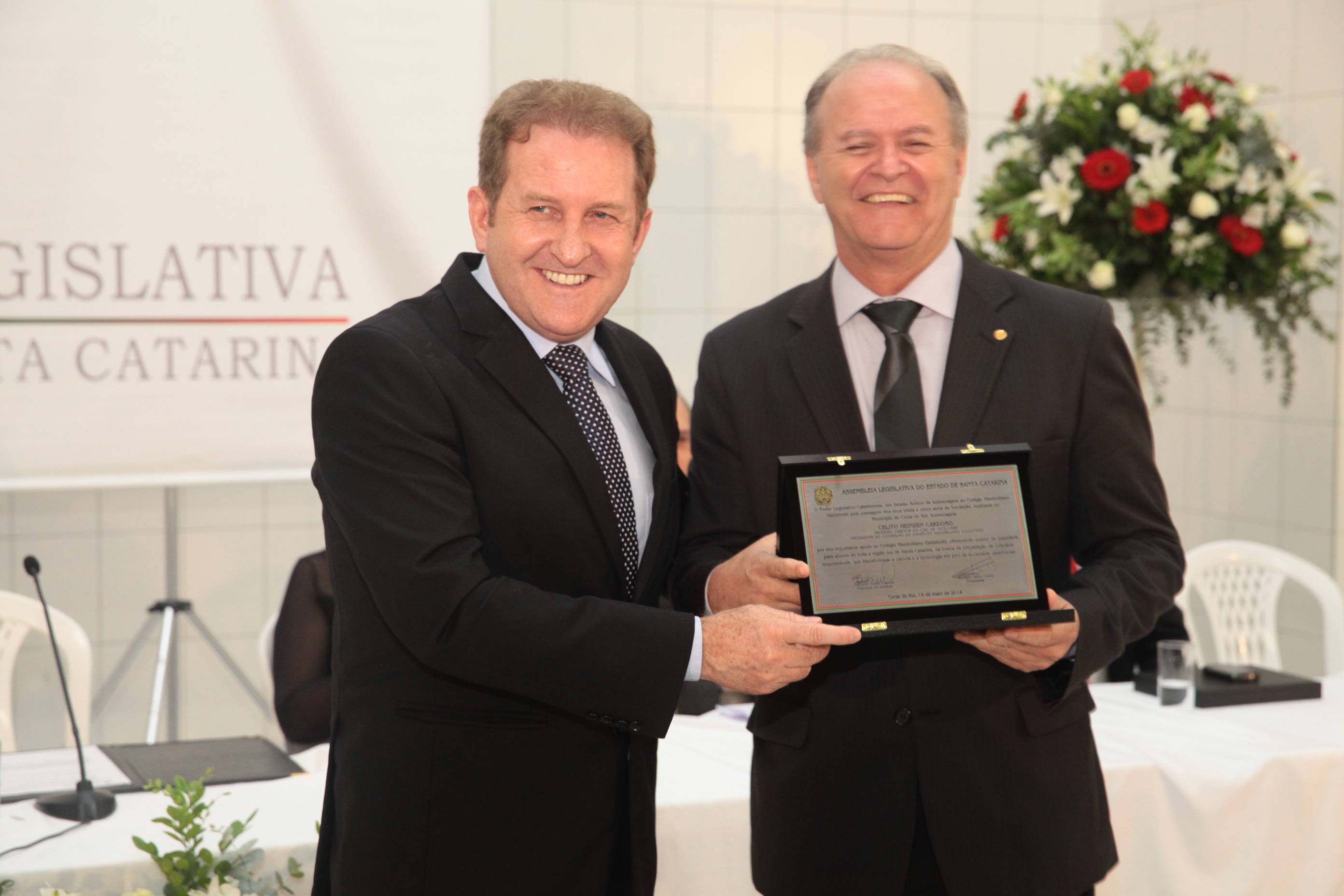 Sessão Solene em homenagem ao Colégio Maximiliano Gaidzinski em Cocal do Sul. Foto: Miriam Zomer/Agência AL