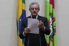 Dresch diz que fim de averbação para reserva legal não é respeitado em SC
