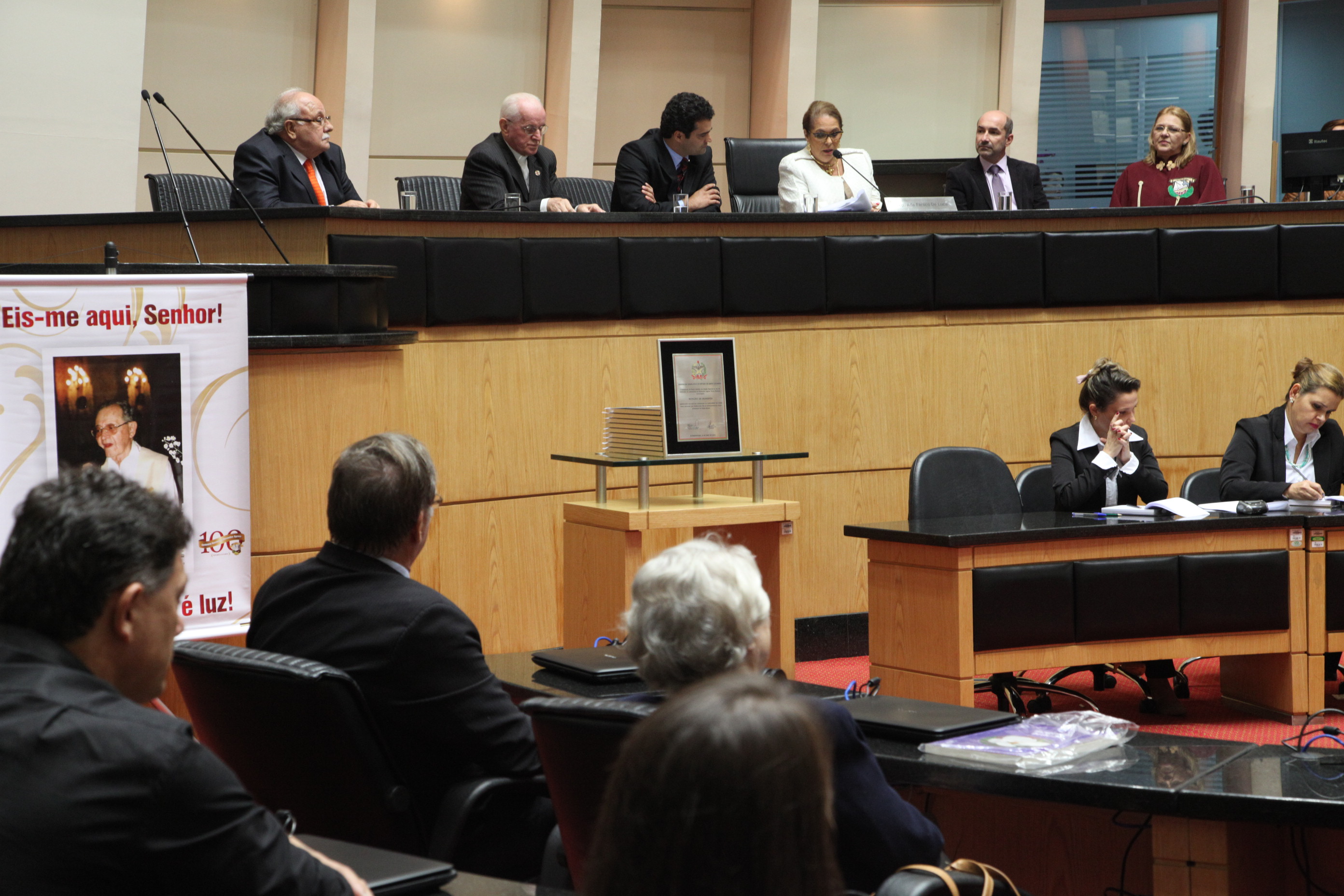 SessãoEpecial - Homenagem ao Monsenhor Agenor Neves Marques