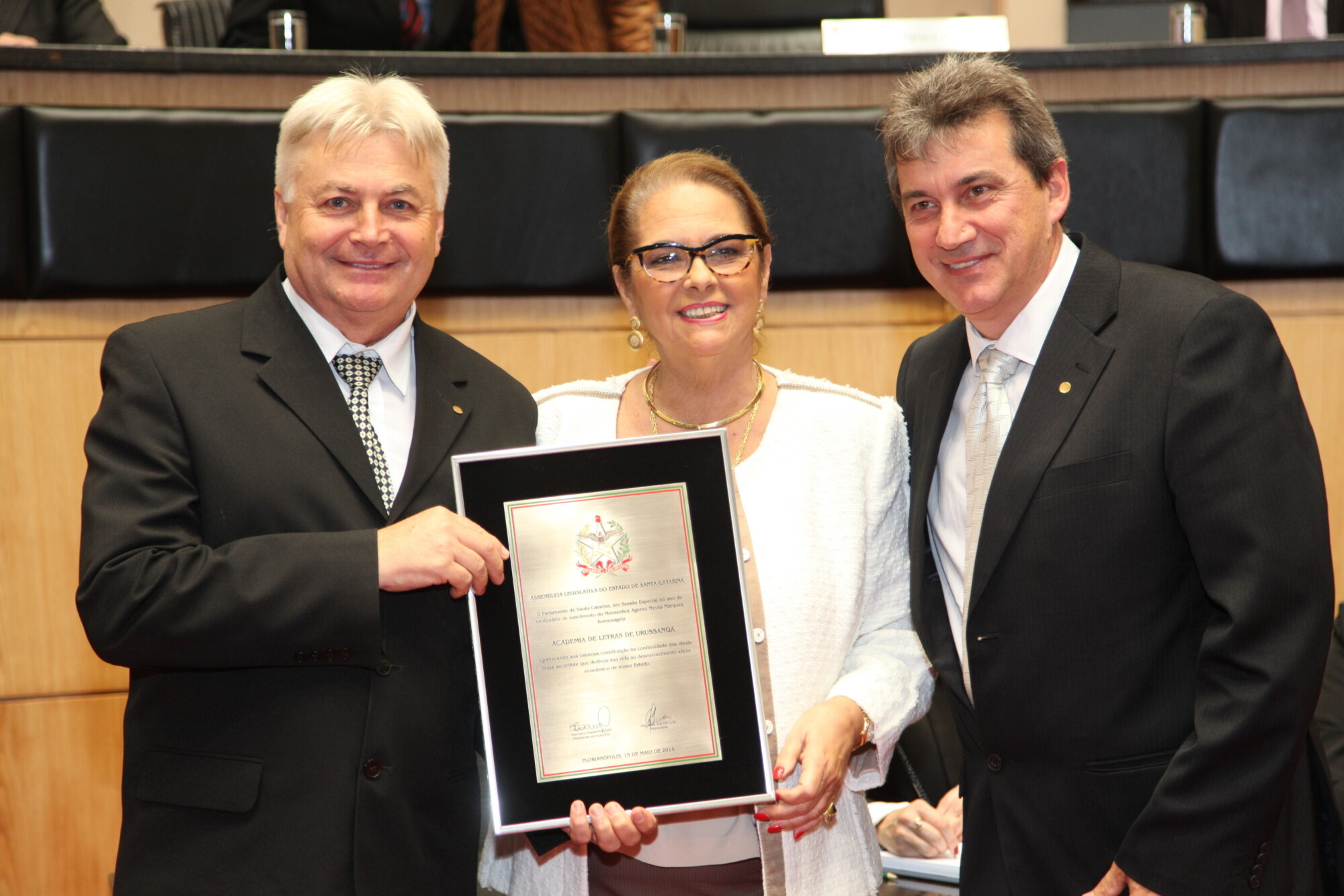 Parlamento homenageia centenário do monsenhor Agenor Neves Marques