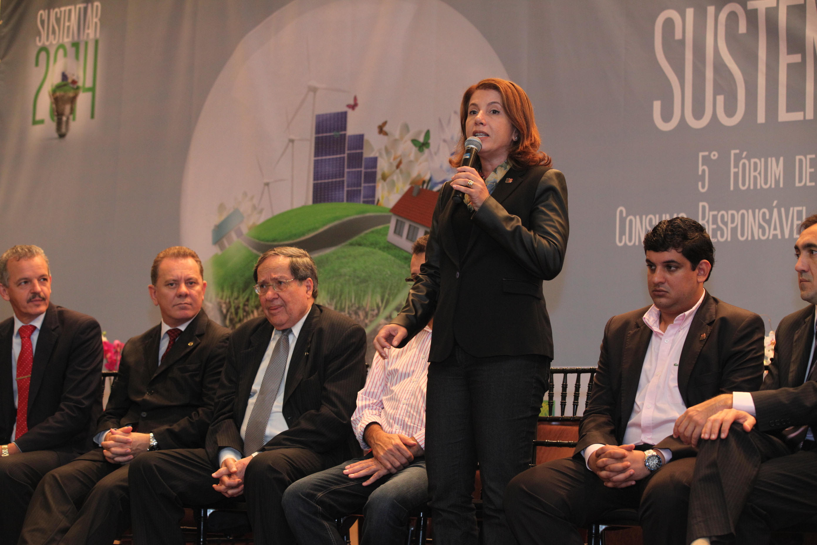 Sustentar 2014 - Lucia Gomes Vieira Dellagnello - Secretária de Estado do Desenvolvimento Sustentável
