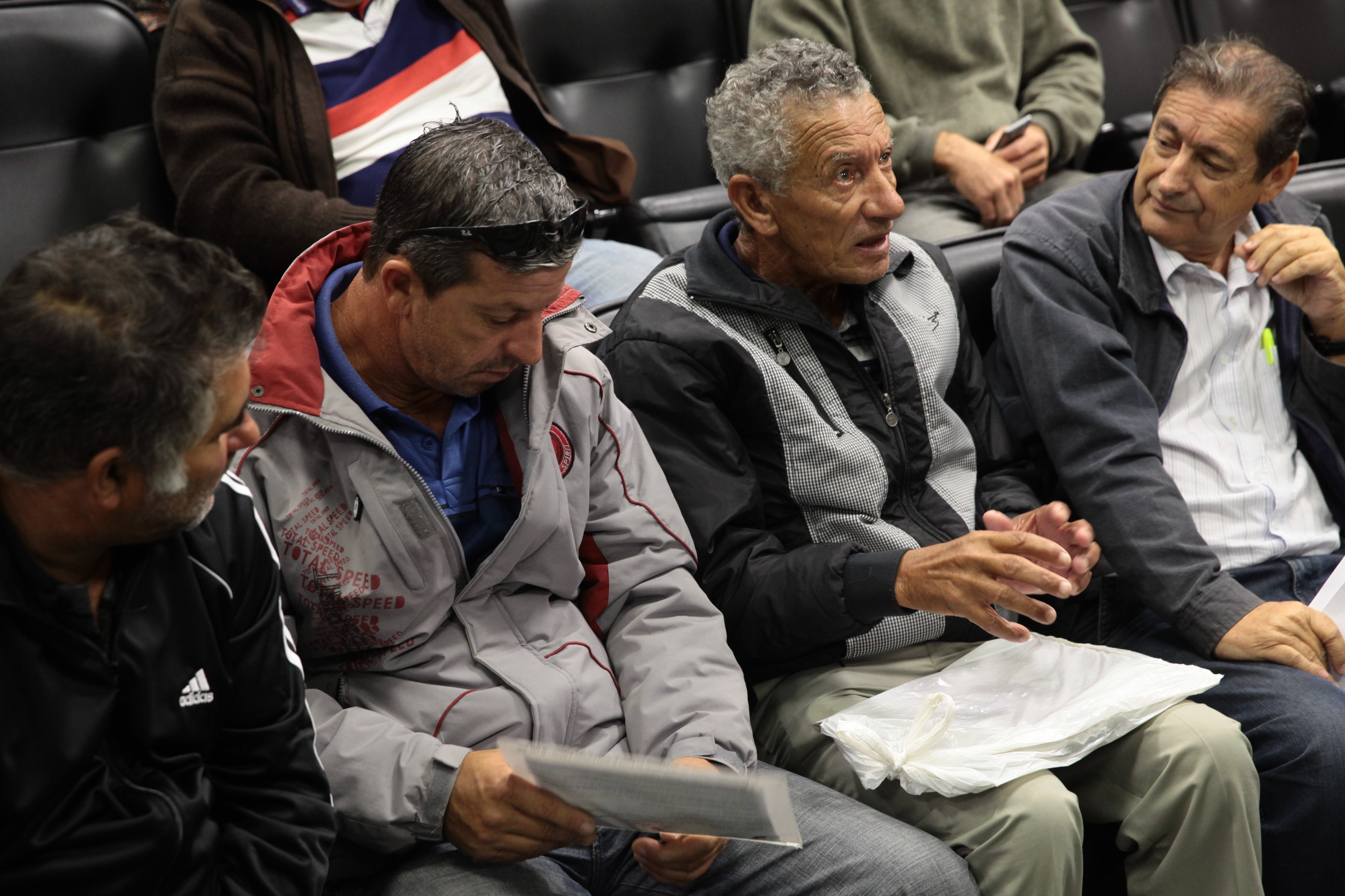 Pescadores são recebidos pelo Deputado Dirceu Dresh na ALESC. Foto: Miriam Zomer/Agência AL